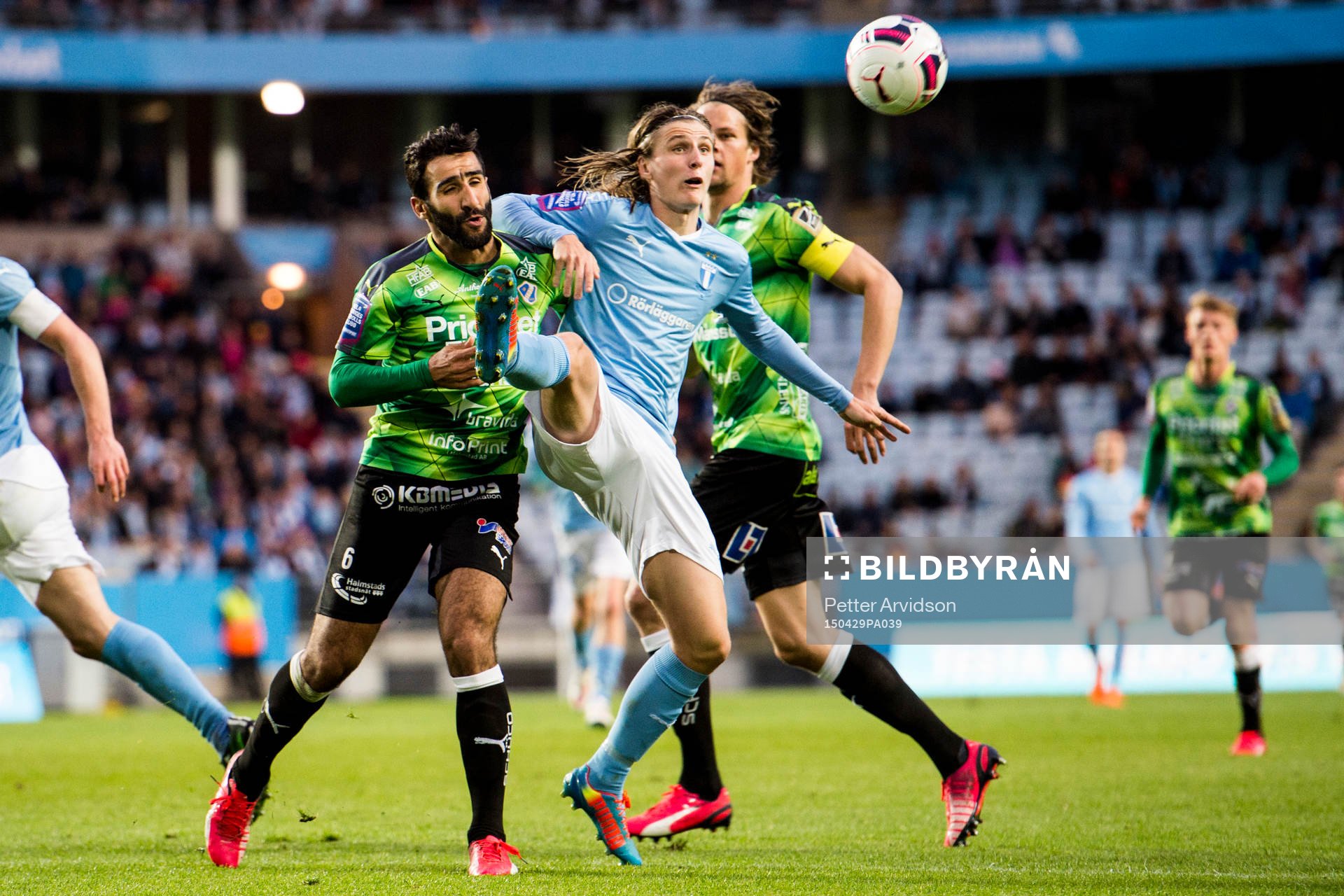 Halmstads Mohammed Ali Khan och Malmö FFs Pawel Cibicki