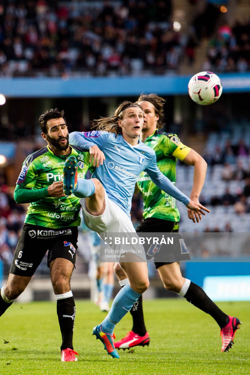 Halmstads Mohammed Ali Khan och Malmö FFs Pawel Cibicki