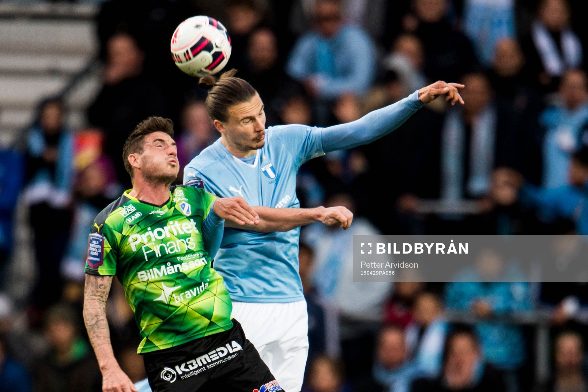 Halmstads James Keene i nickduell med Malmö FFs Erik