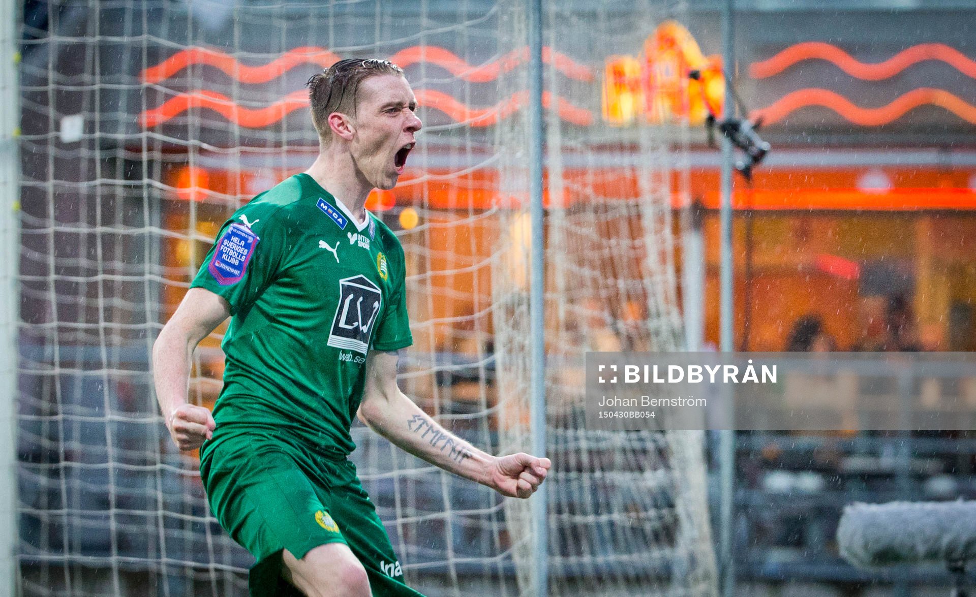 Hammarbys Birkir Már Saevarsson gör 1-2 och jublar