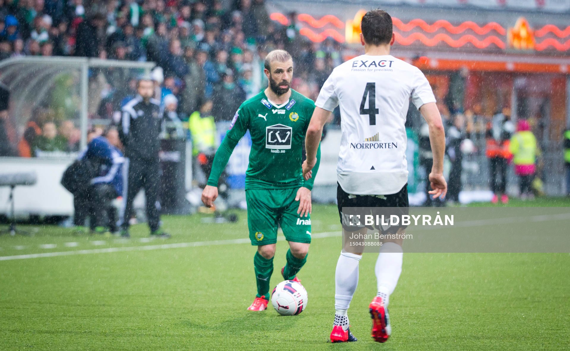 Hammarbys Kennedy Bakircioglu mot Örebros Hjörtur Logi