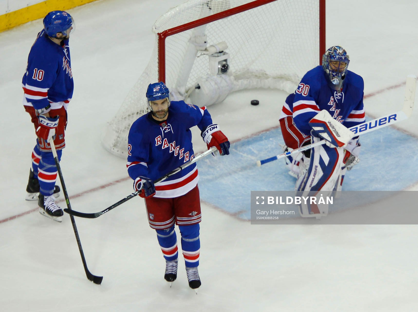 New York Rangers goalie Henrik Lundqvist kneels