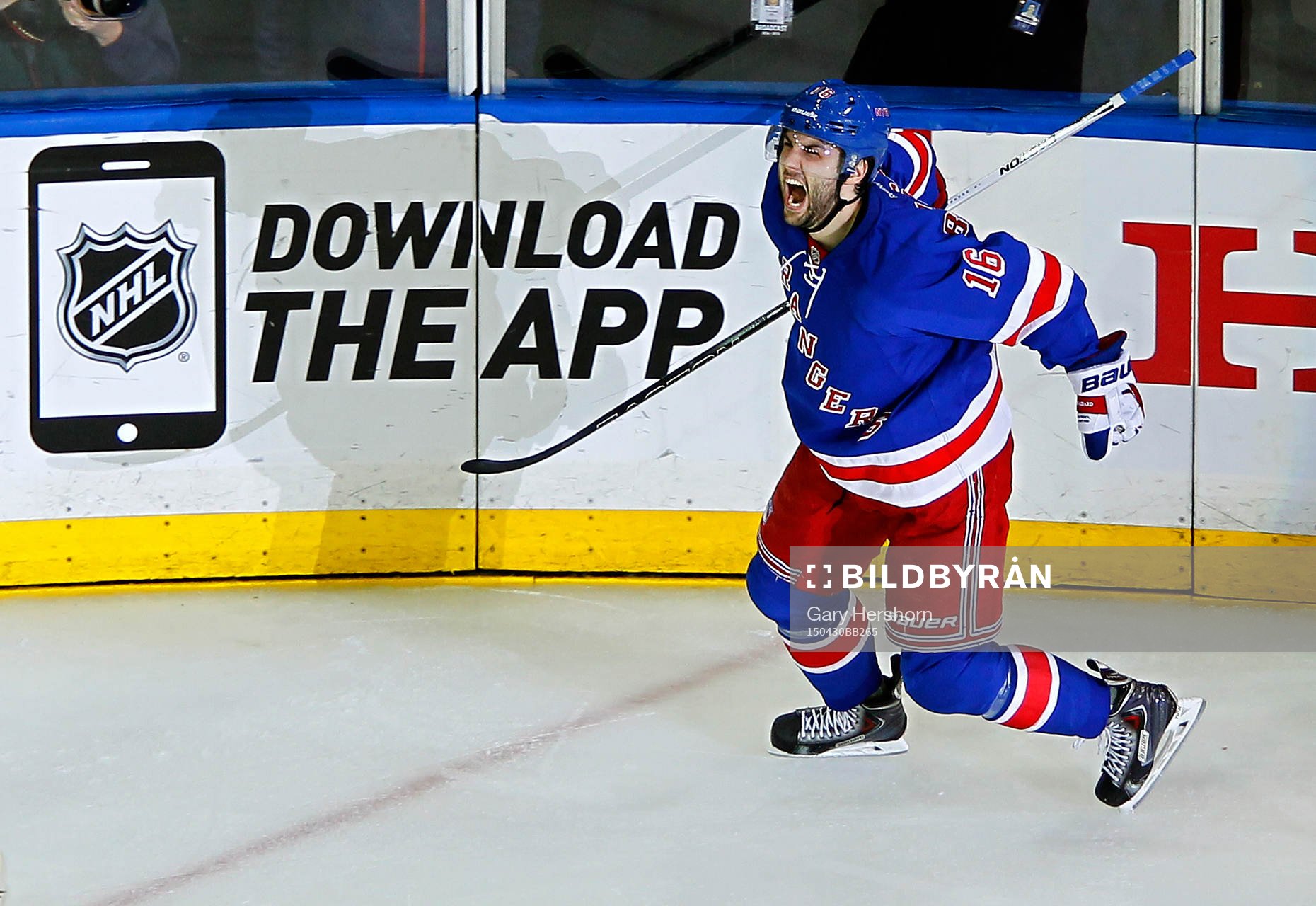 New York Rangers Derick Brassard celebrates scoring a goal