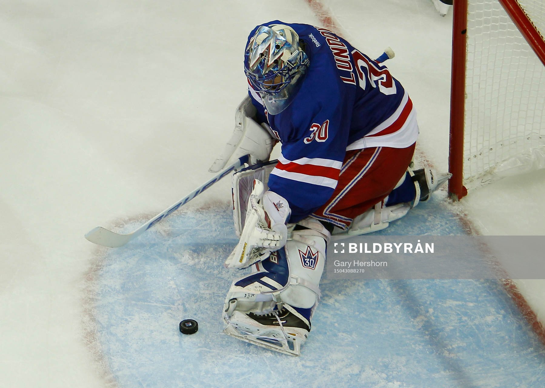 New York Rangers goalie Henrik Lundqvist makes a save