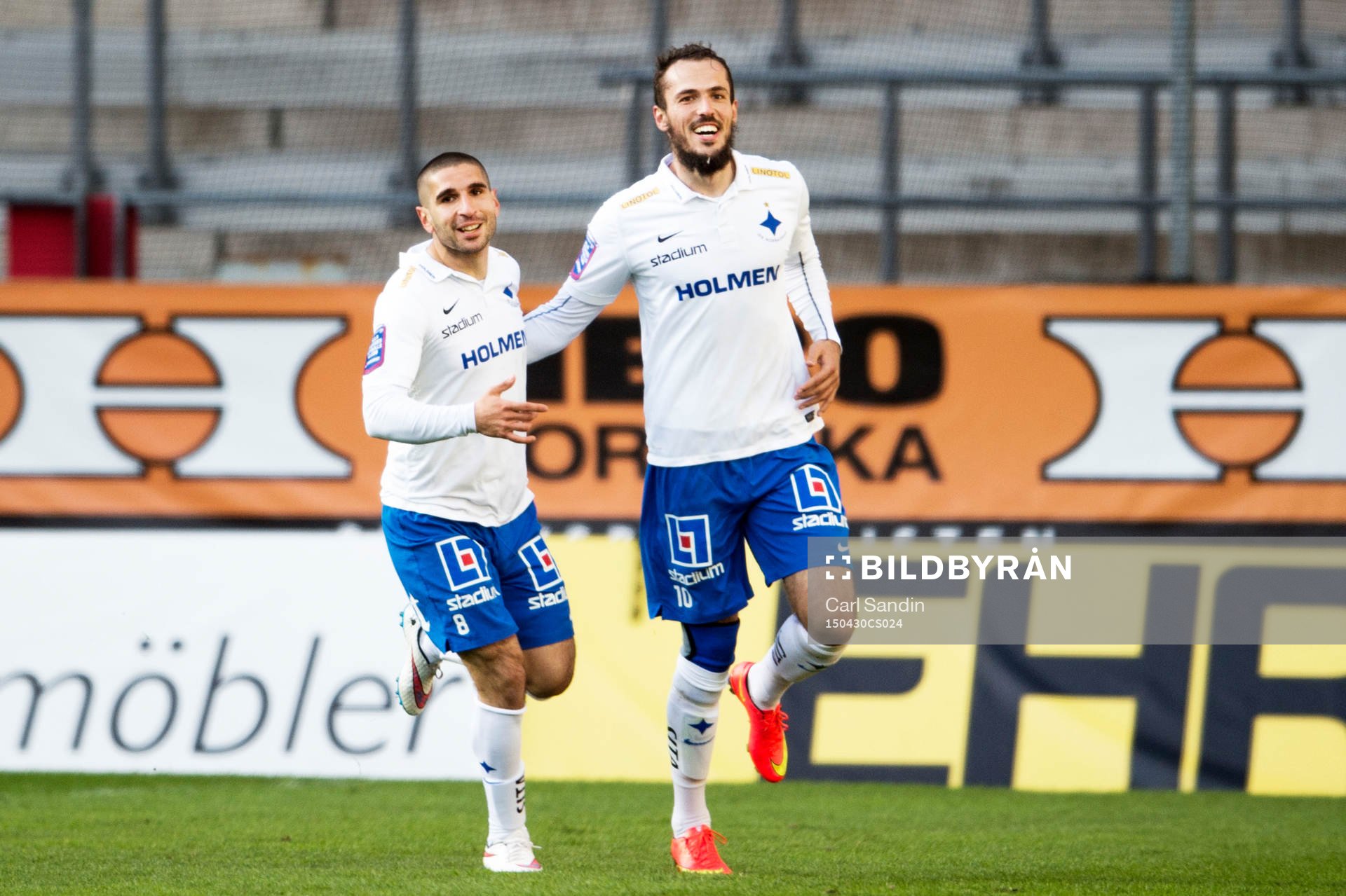 Norrköpings Rawez Lawan och Emir Kujovic jublar