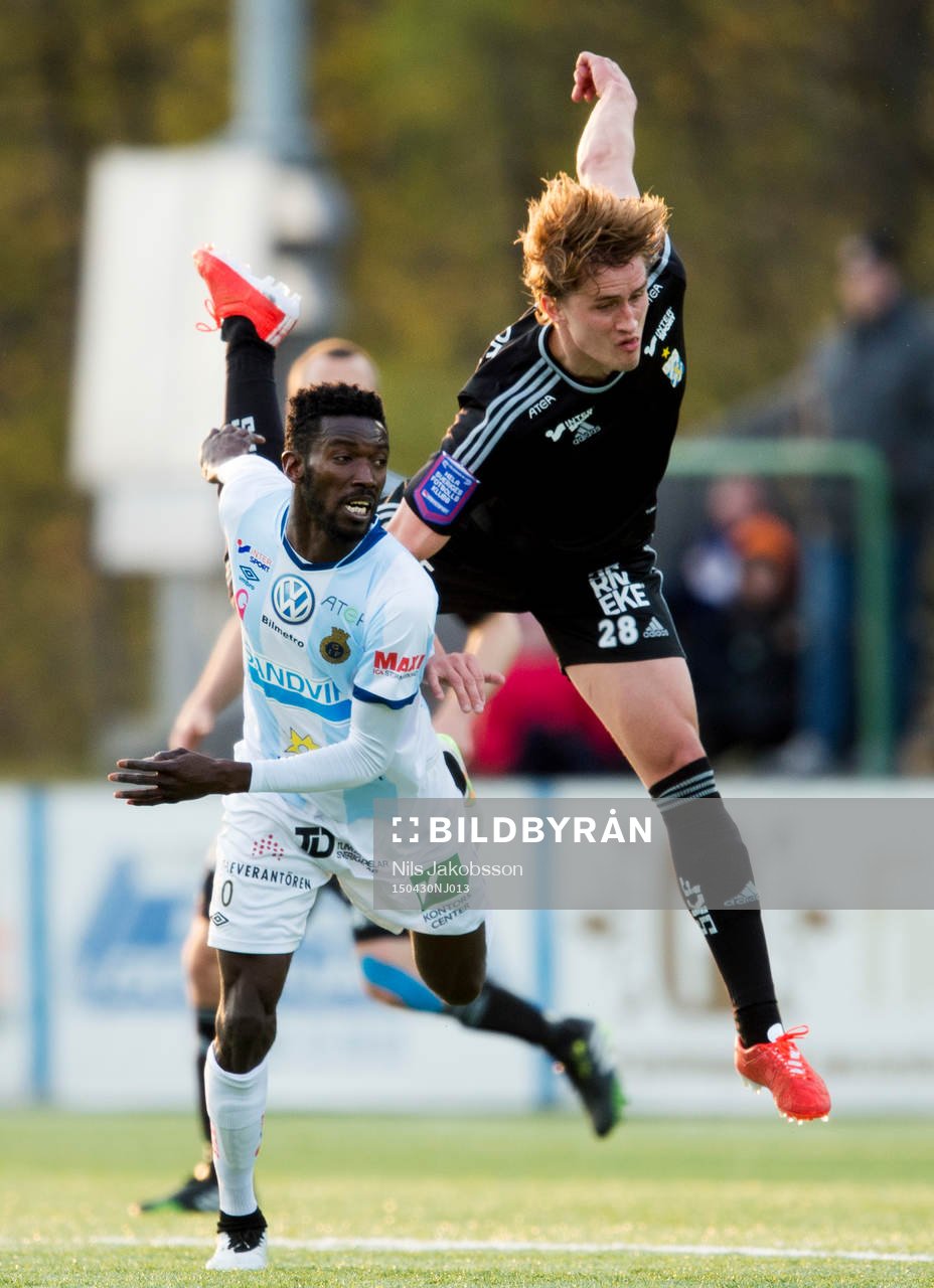 Gefles Dioh Williams och IFK Göteborgs Thomas Rogne