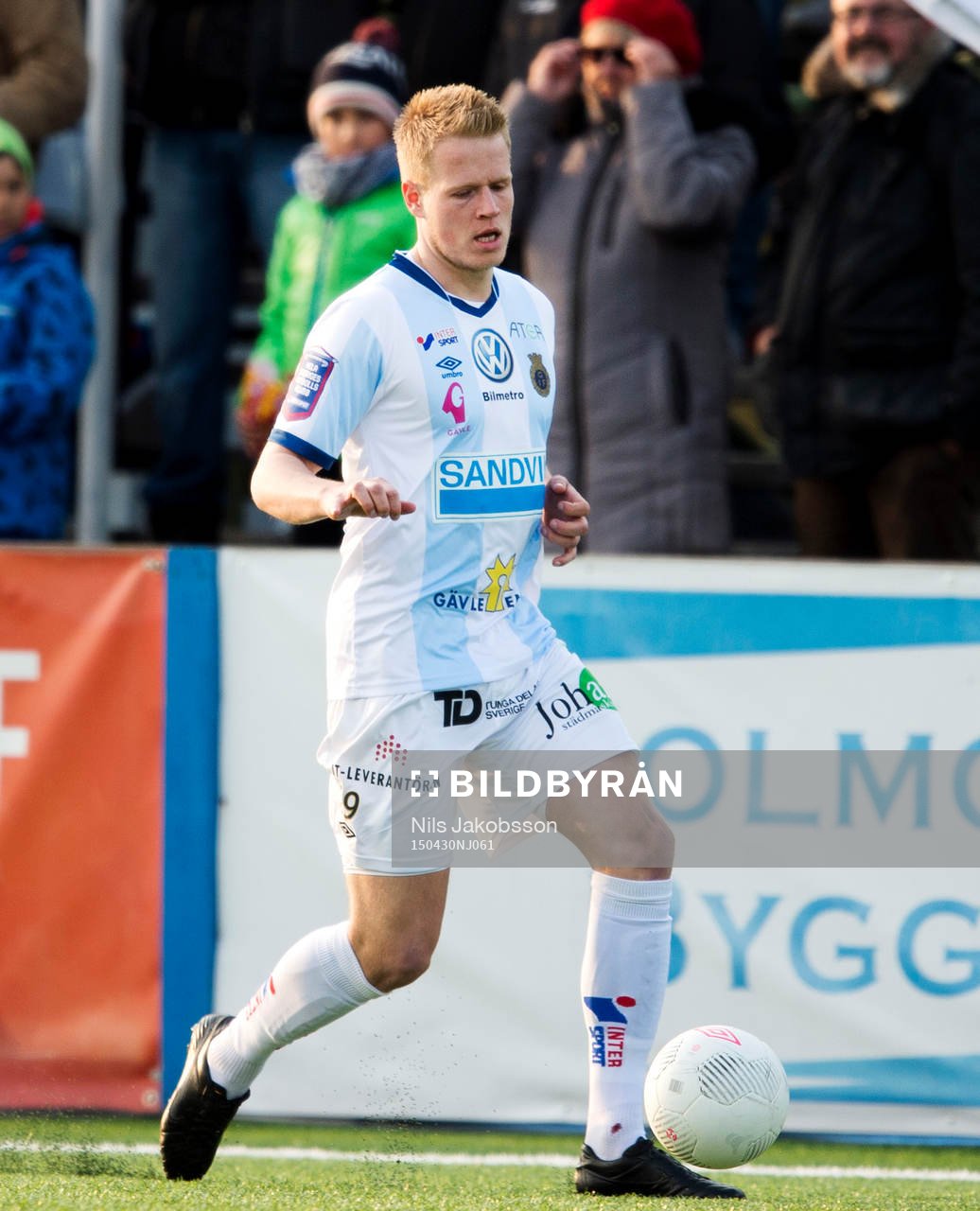 Gefles Christoffer Aspgren under fotbollsmatchen i Allsvenskan mellan Gefle och IFK Göteborg den 30 april 2015 i Gävle.