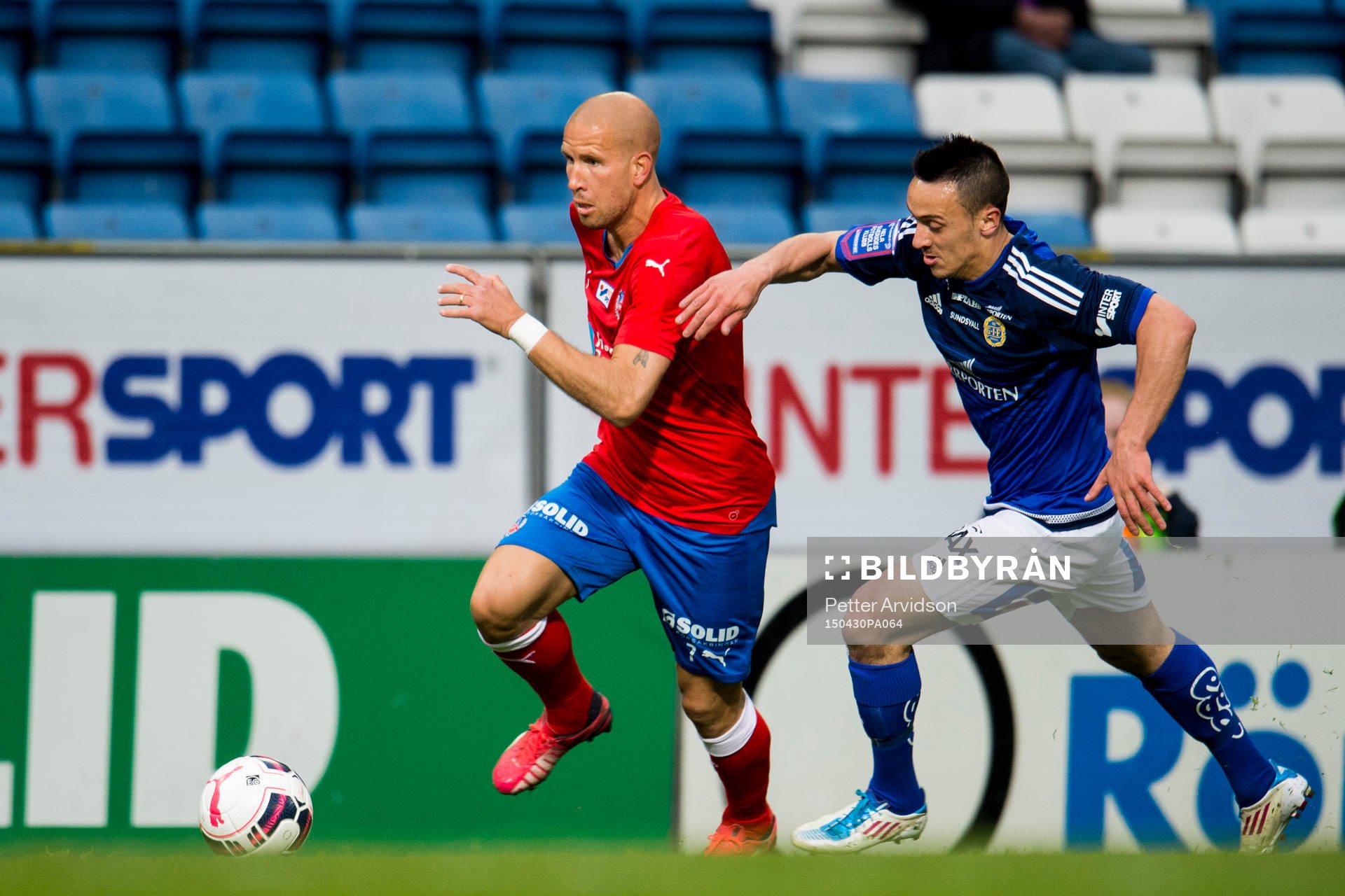 Helsingborgs Mattias Lindström och Sundsvalls Adam