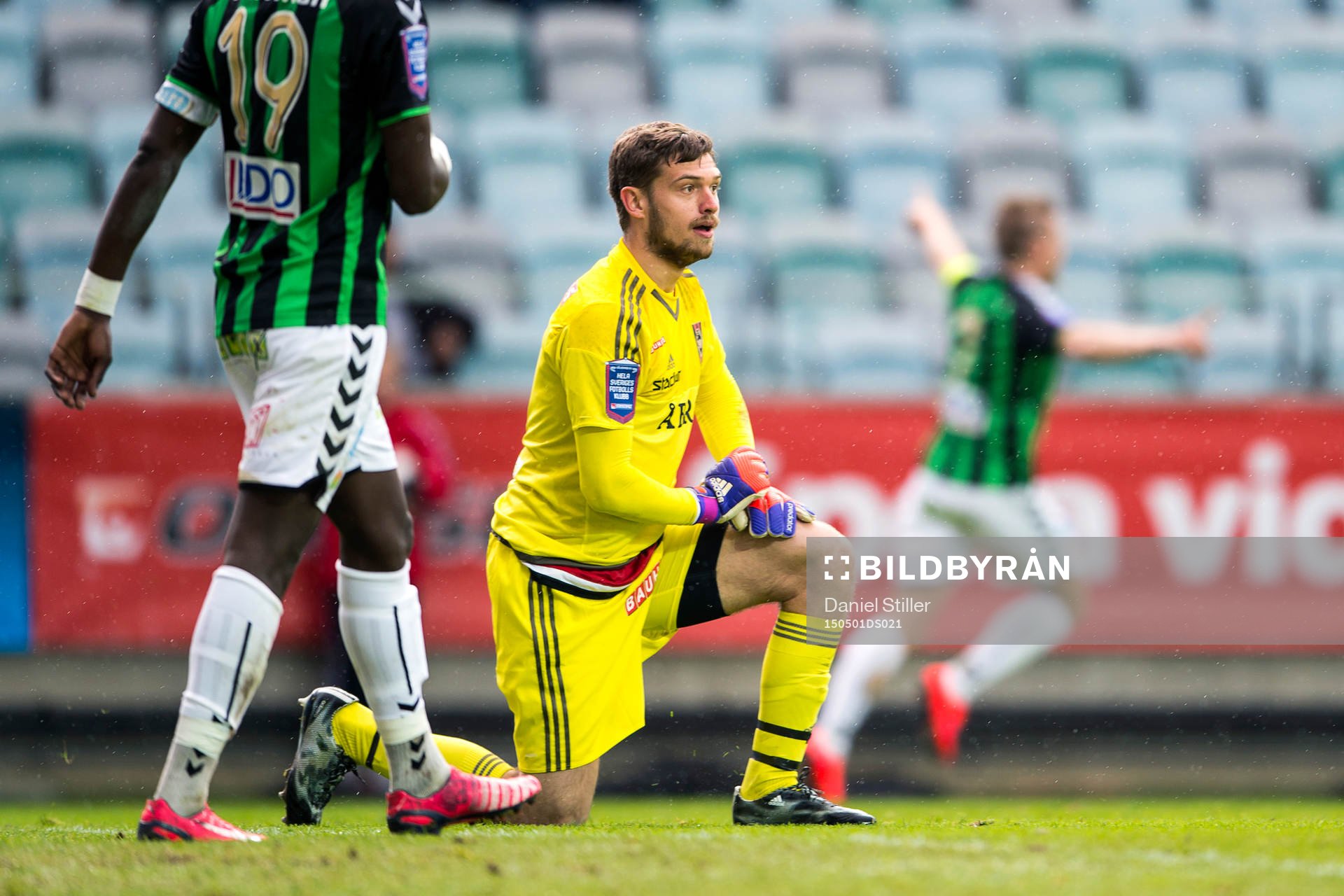 Brommapojkarnas målvakt Davor Blazevic deppar