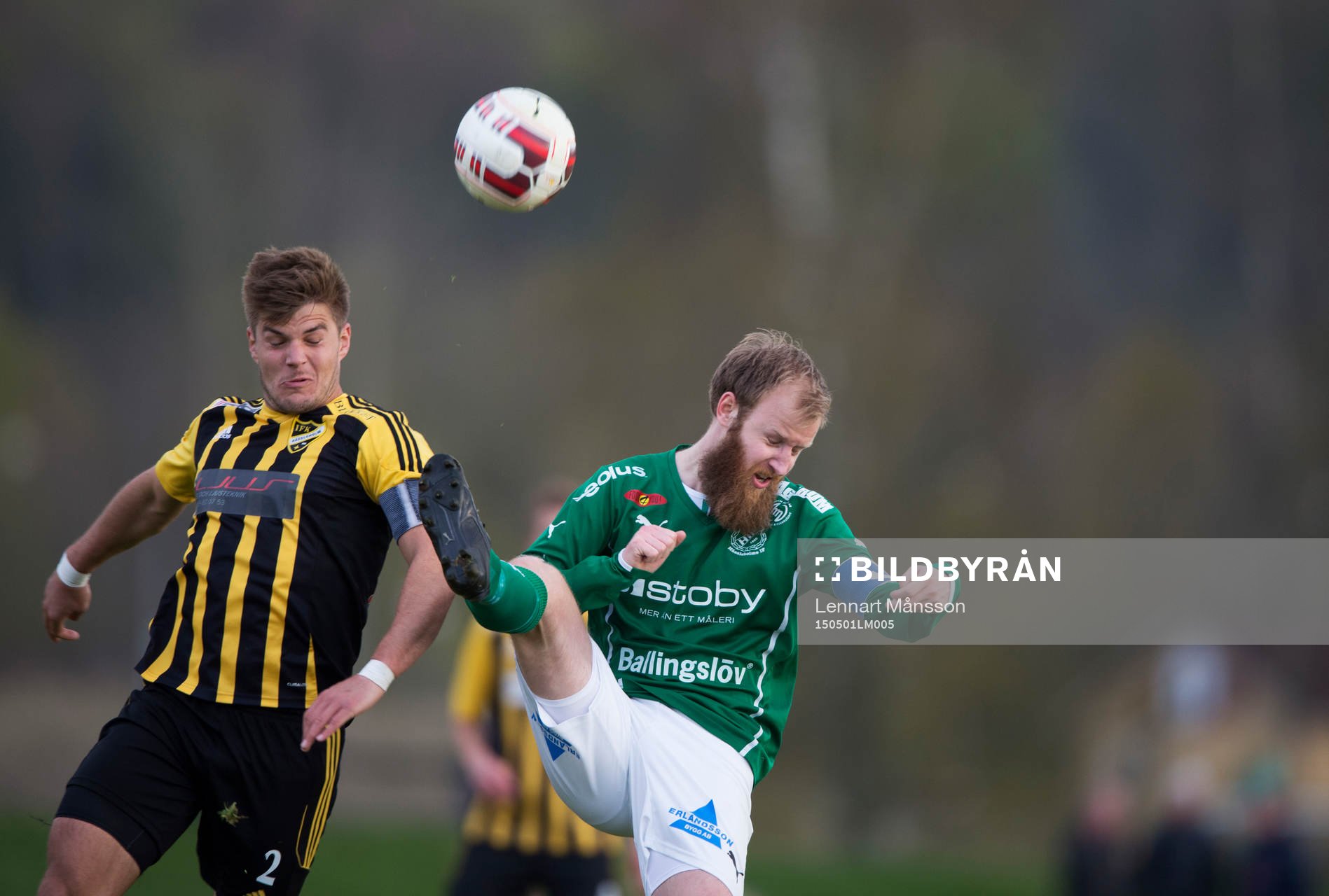 s Oskar Olsson rensar  undan och det blir målpass IFK