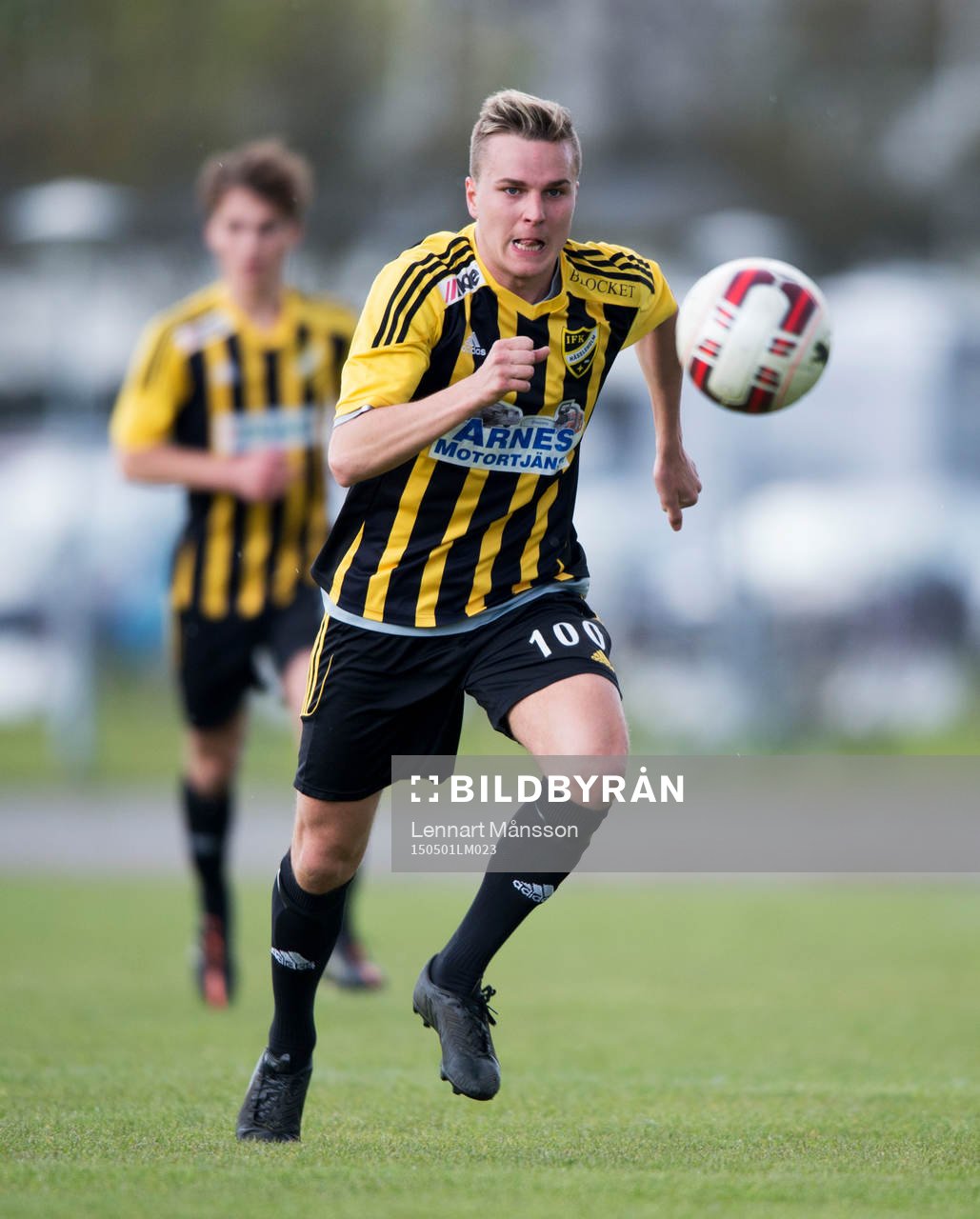 IFK Hässleholms Danny Gunnarsson i matchen i division 2