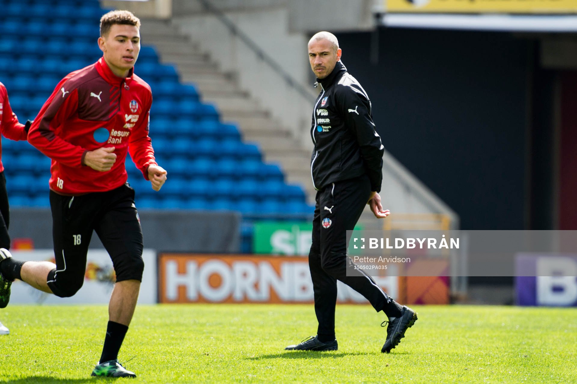 Helsingborgs Jordan Larsson och manager Henrik Larsson