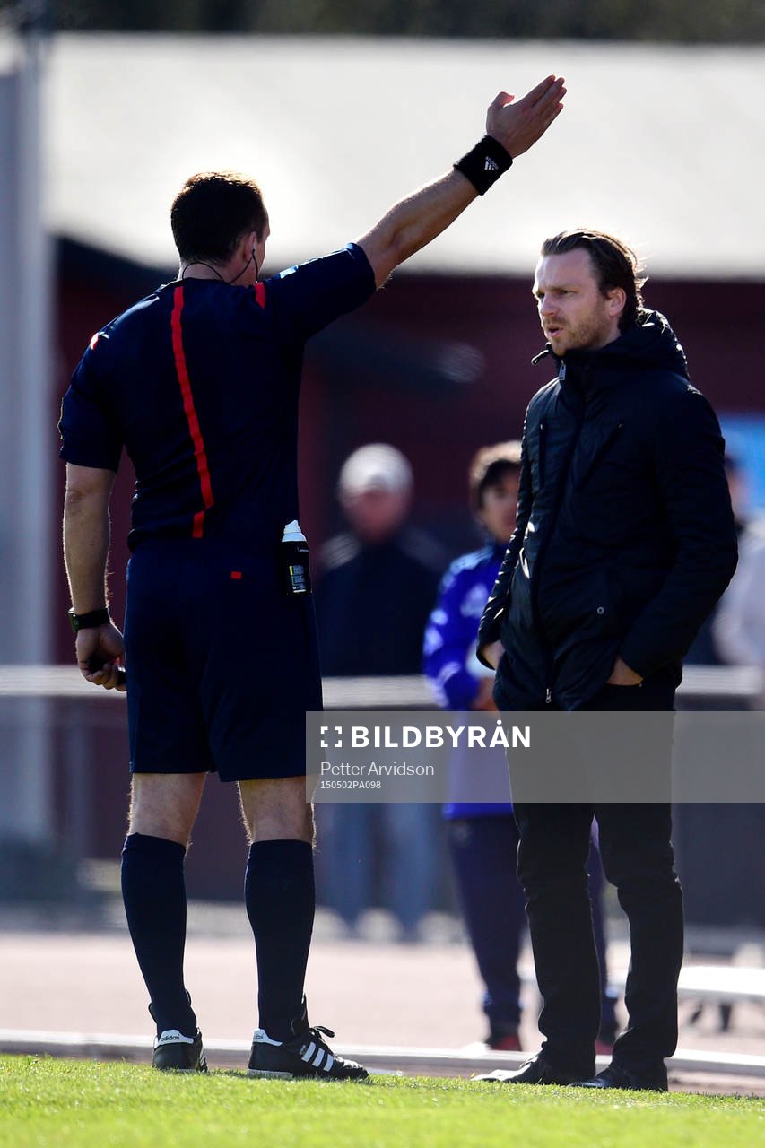 Frej Täbys tränare Bartosz Grzelak visas upp på läktaren under fotbollsmatchen i Superettan mellan Ängelholm och Frej Täby den 2 maj 2015 i Ängelholm.