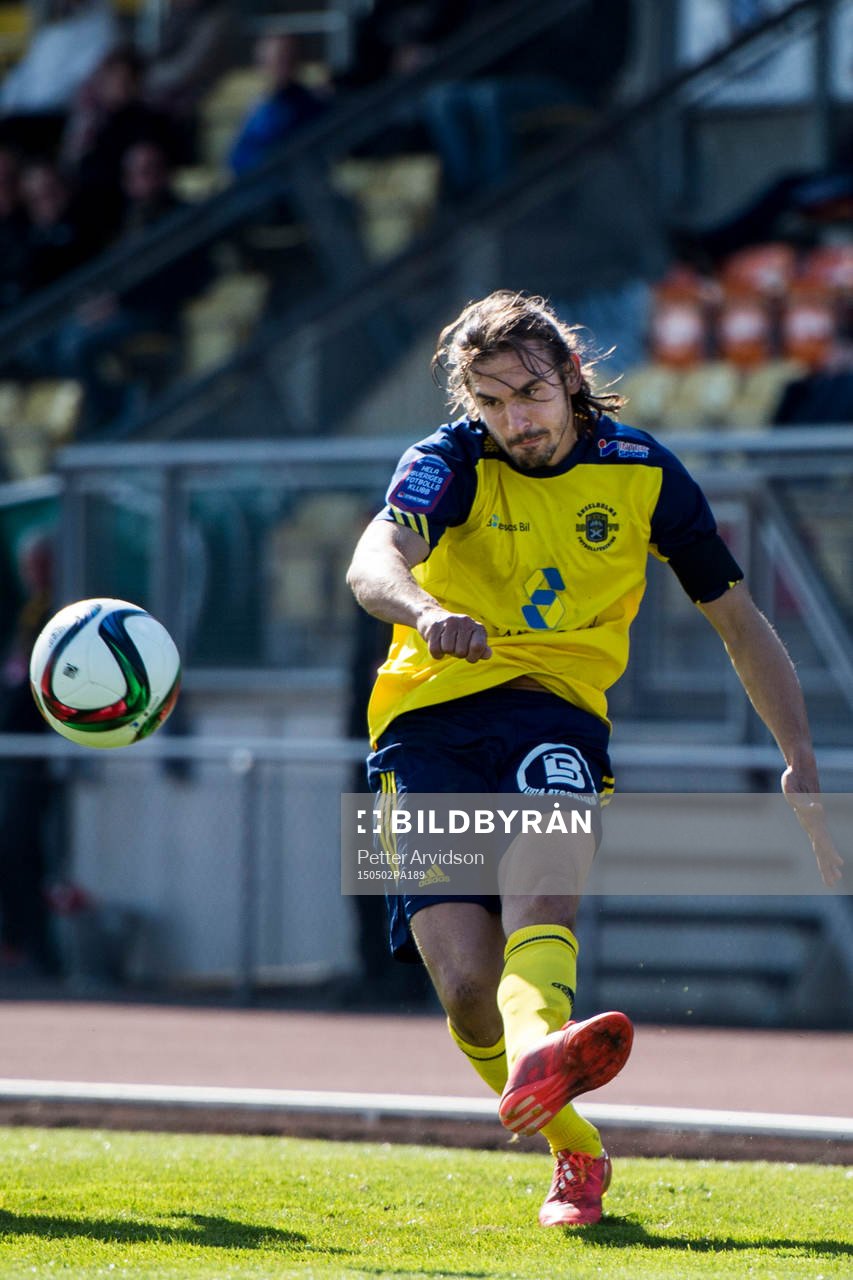 Ängelholms Vladica Zlojutro under fotbollsmatchen i Superettan mellan Ängelholm och Frej Täby den 2 maj 2015 i Ängelholm.