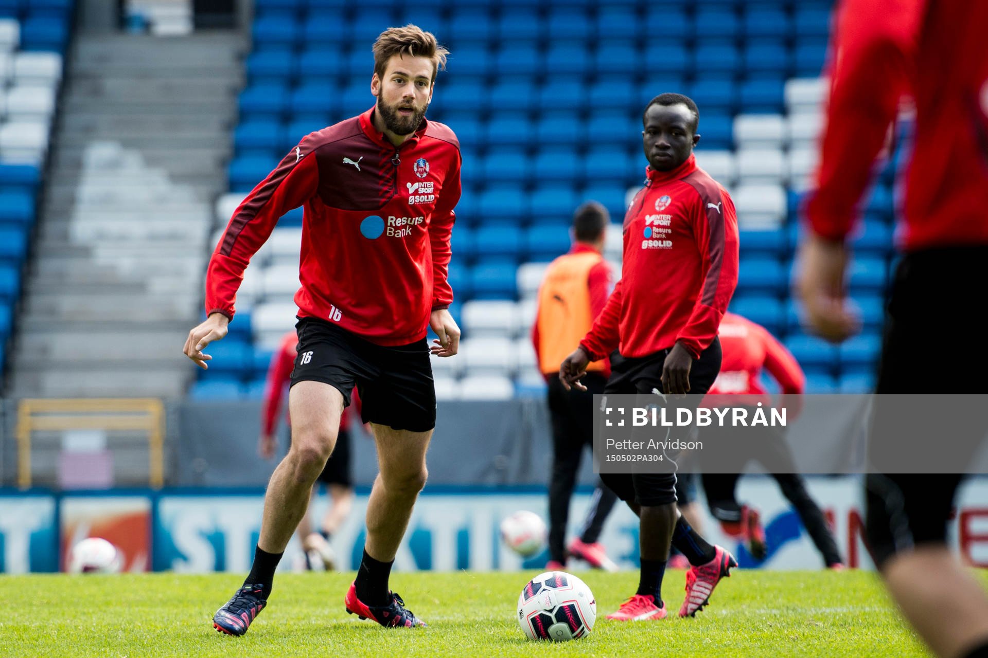Helsingborgs Mikael Dahlberg och Emmanuel Boateng