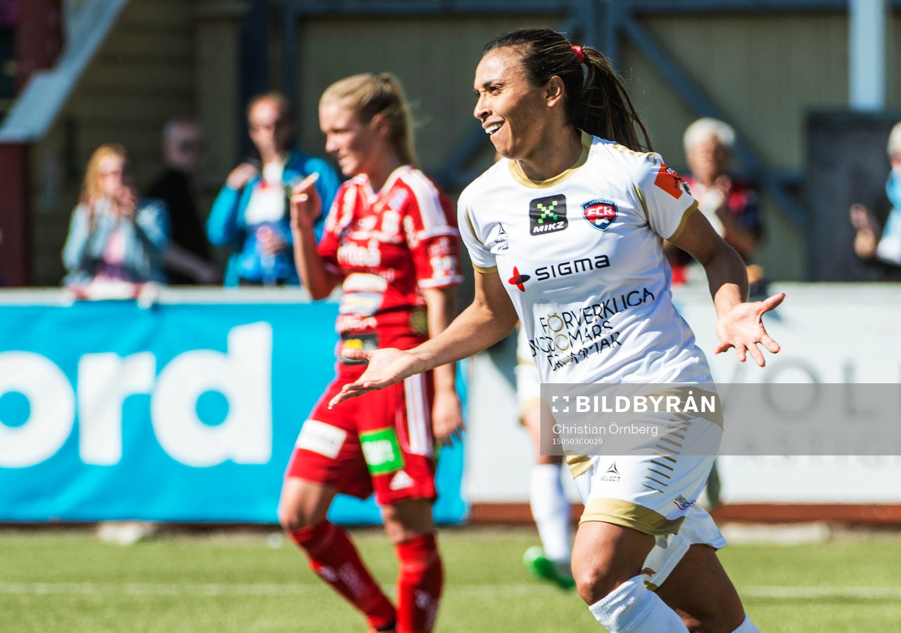 Rosengårds Marta Viera Da Silva jublar