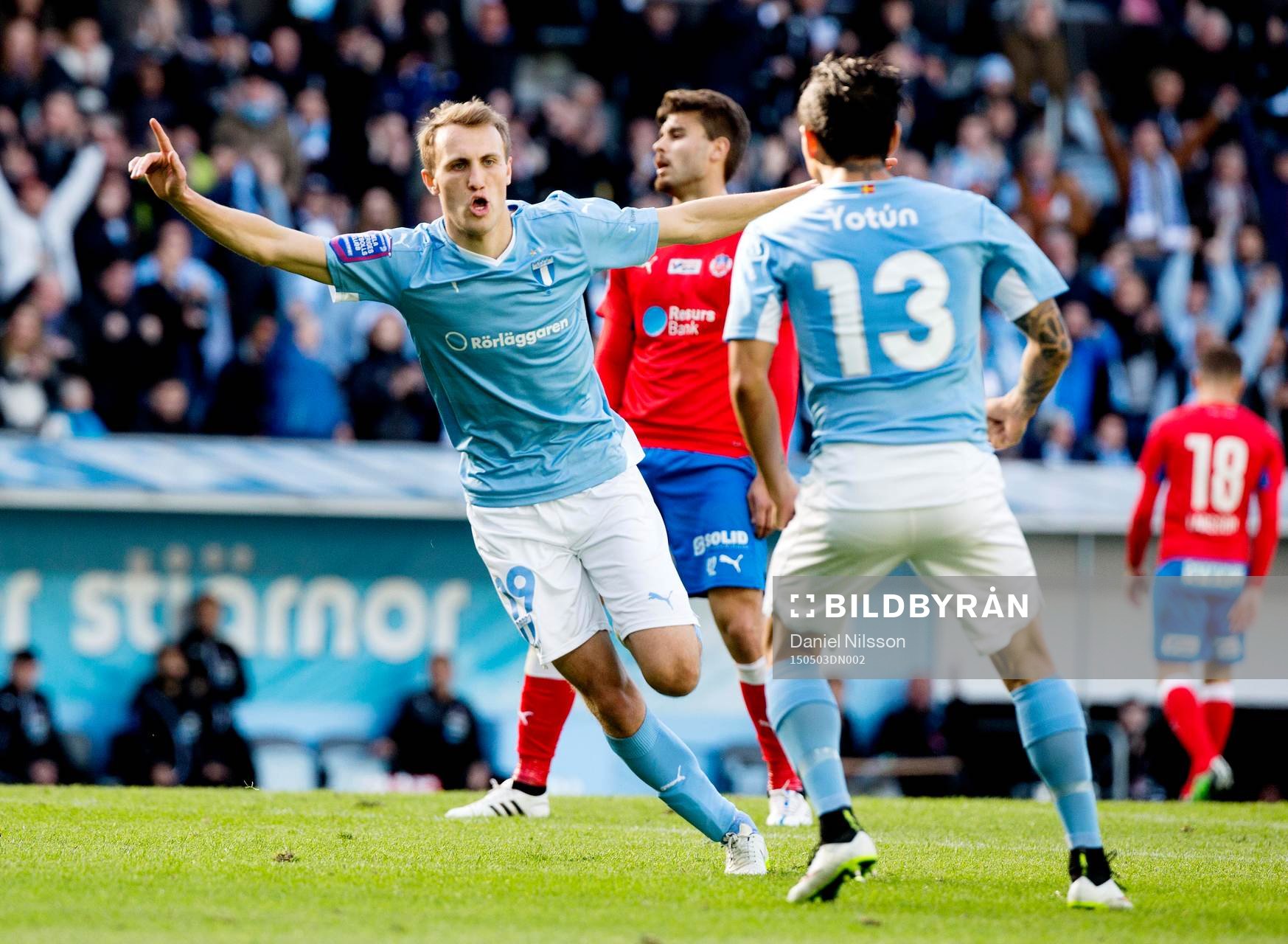 Malmös Magnus Wolff Eikrem gör 1-0