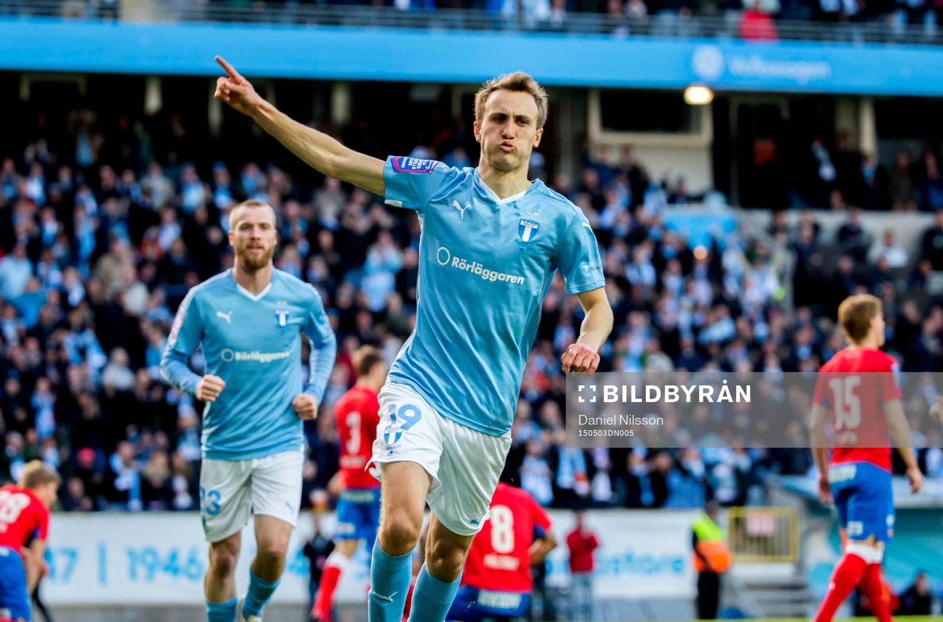Malmös Magnus Wolff Eikrem gör 1-0