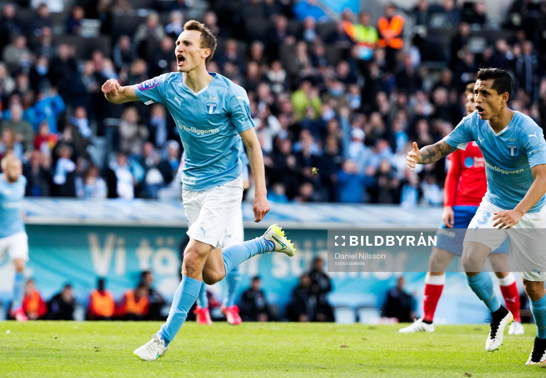 Malmös Magnus Wolff Eikrem gör 1-0