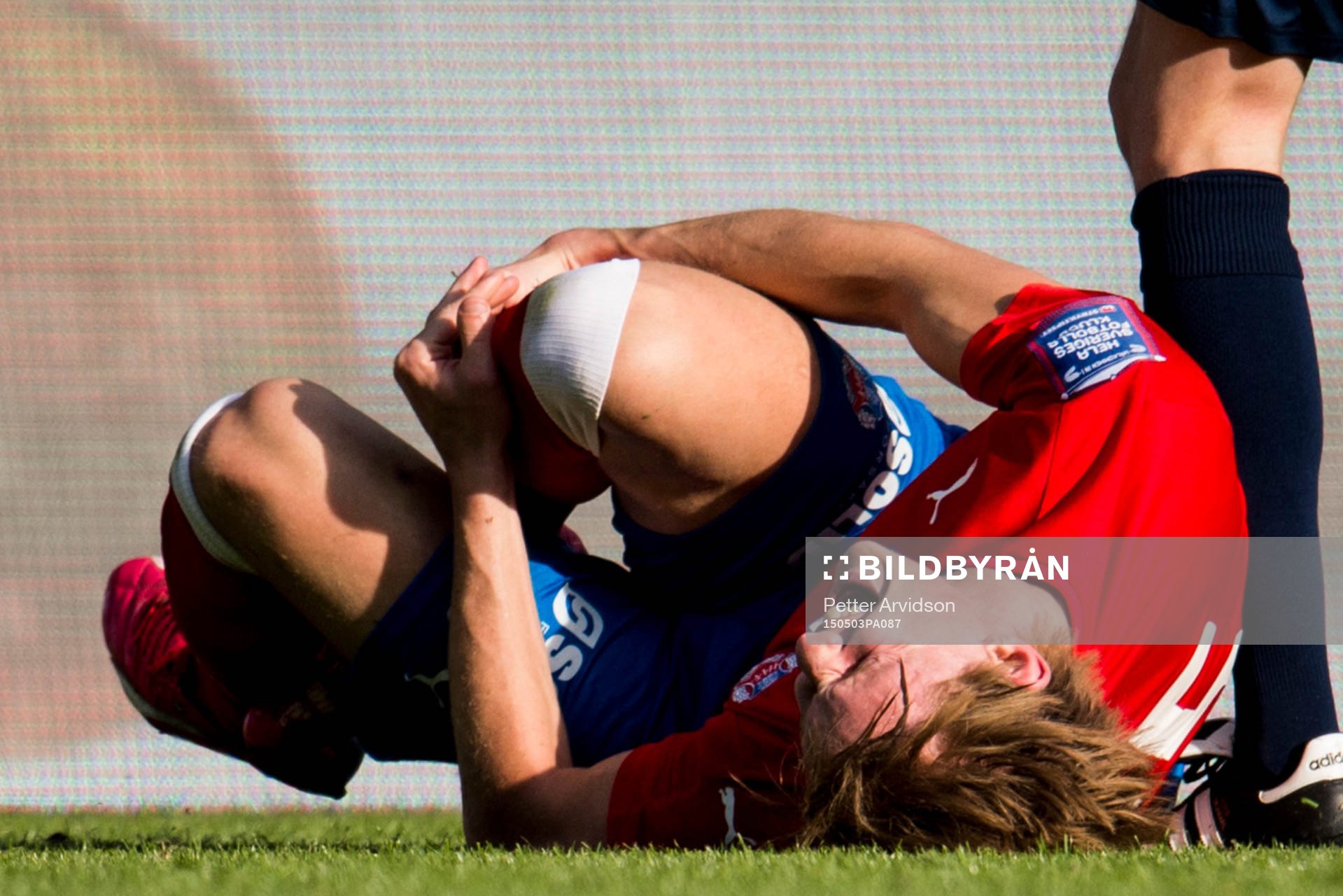 Helsingborgs Emil Krafth har ont
