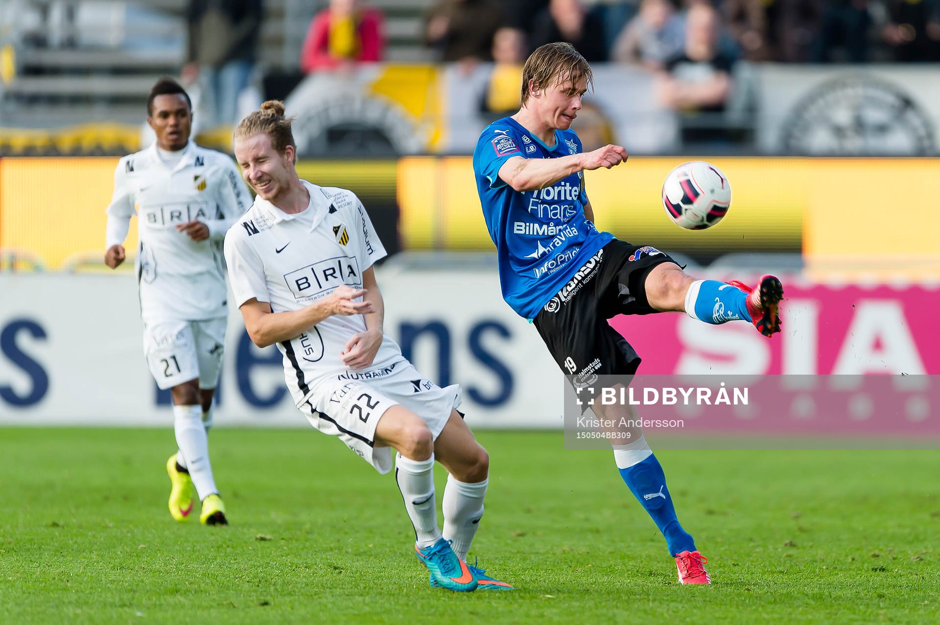 Häckens Samuel Gustafson och Halmstads Snorre Krogsgård