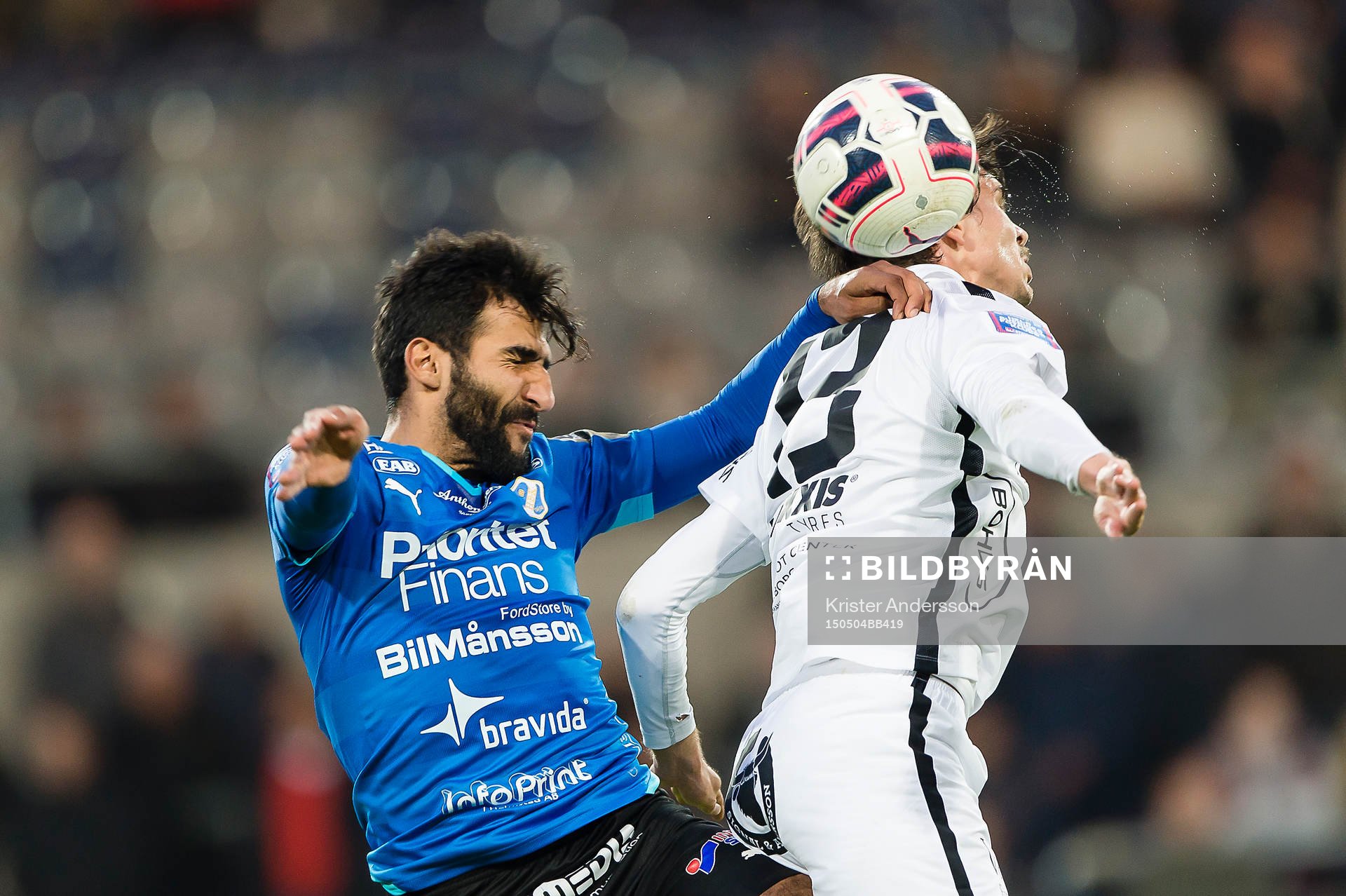 Halmstads Mohammed Ali Khan och Häckens Sebastian Olsson