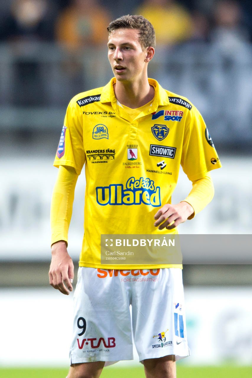 Falkenbergs Gustaf Nilsson under en fotbollsmatch i Allsvenskan mellan IFK Göteborg och Falkenberg den 4 maj 2015 i Göteborg.