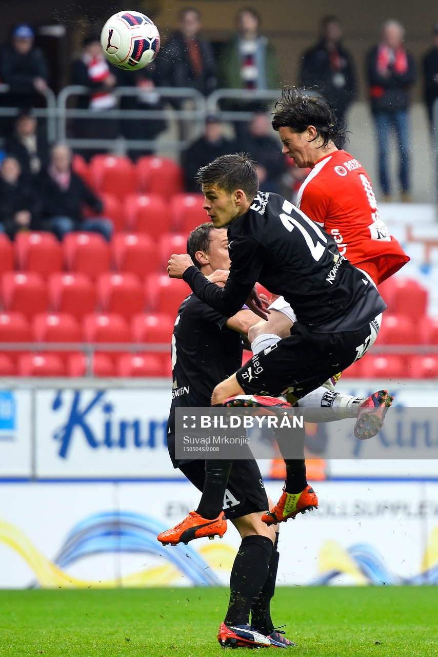 Kalmars Marcus Antonsson nickar in 2-0