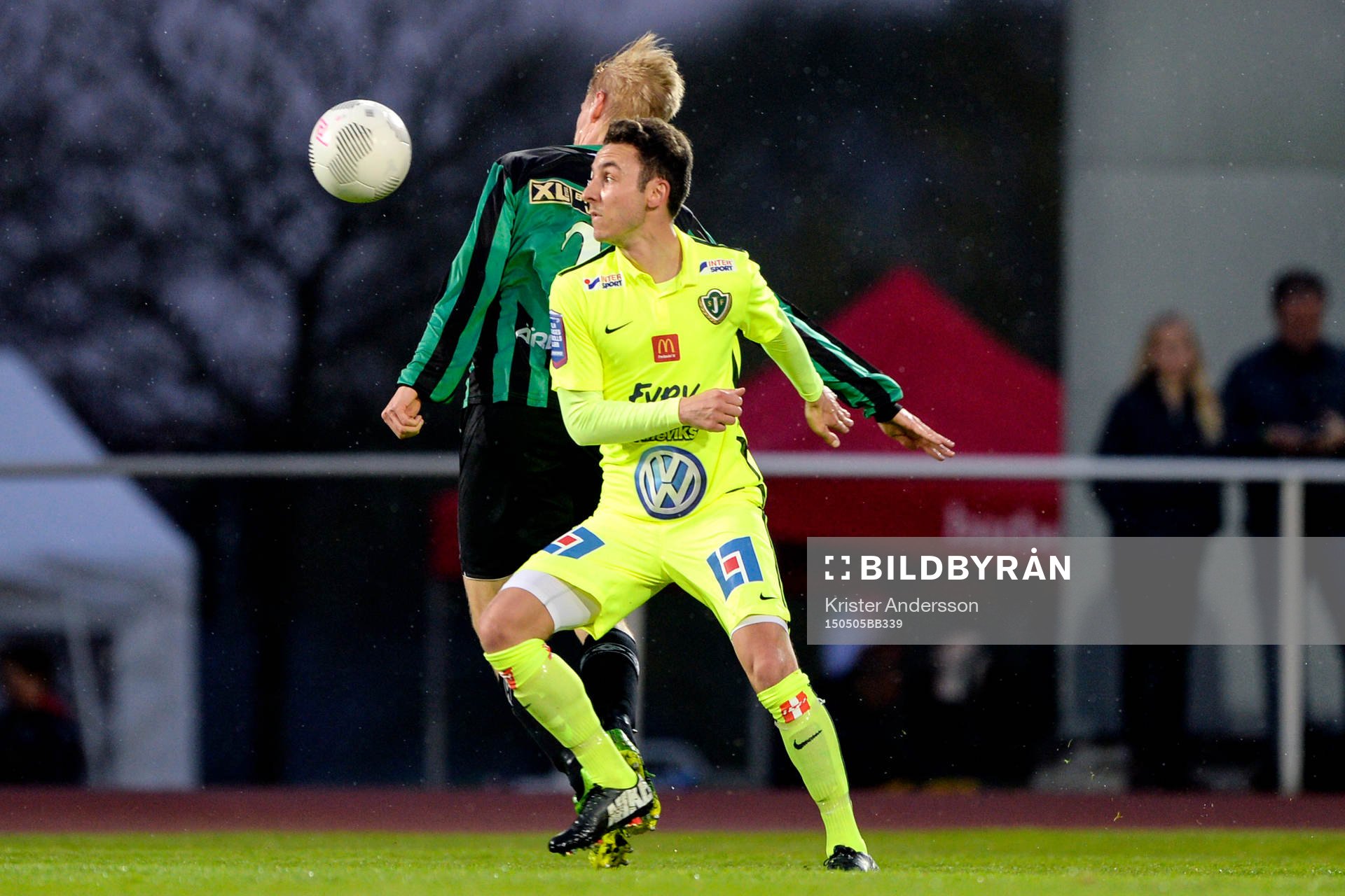 Jönköpings Södras Ronny Sabo och Varbergs Erik Lund