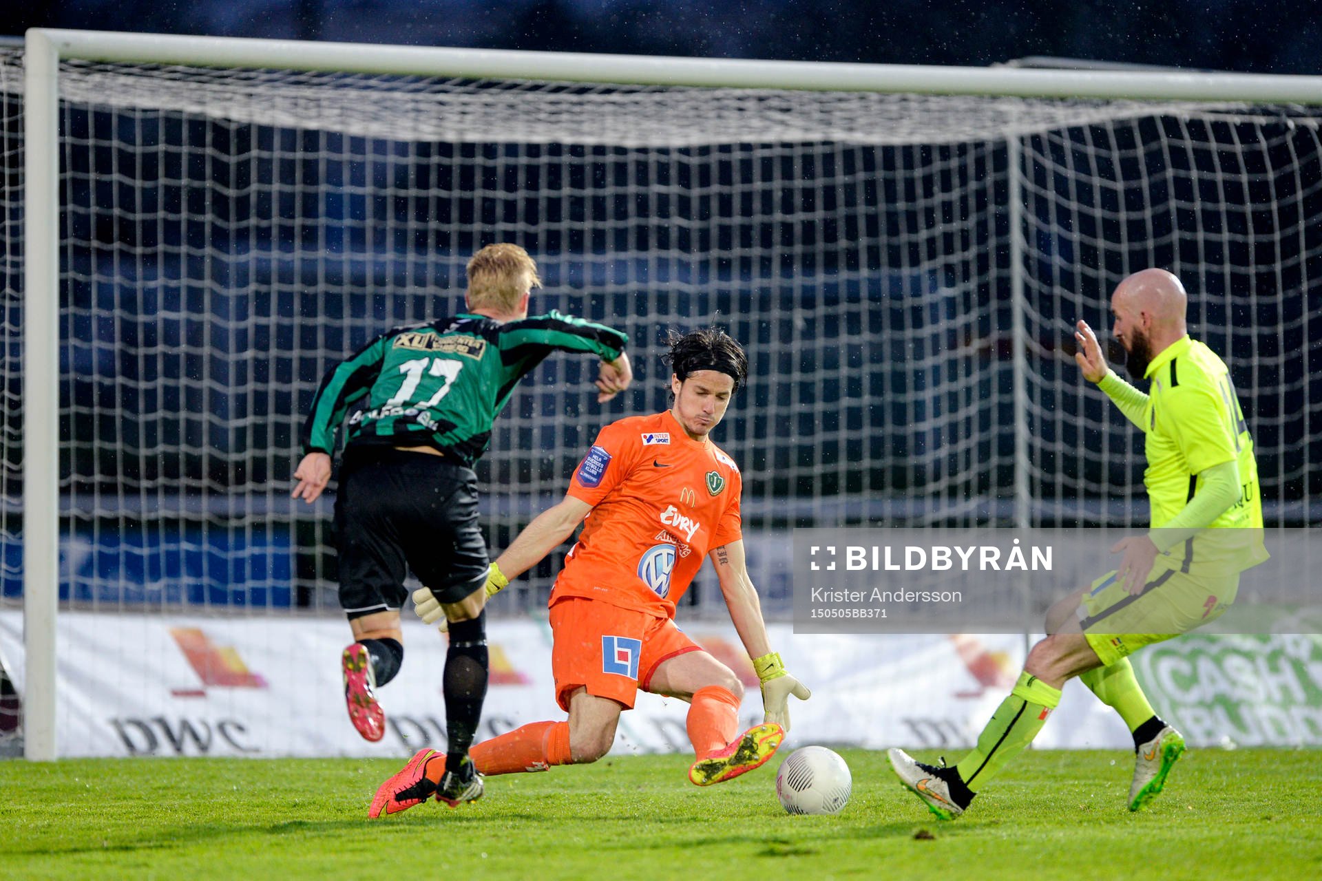 Varbergs Mats André Kaland gör 2-0