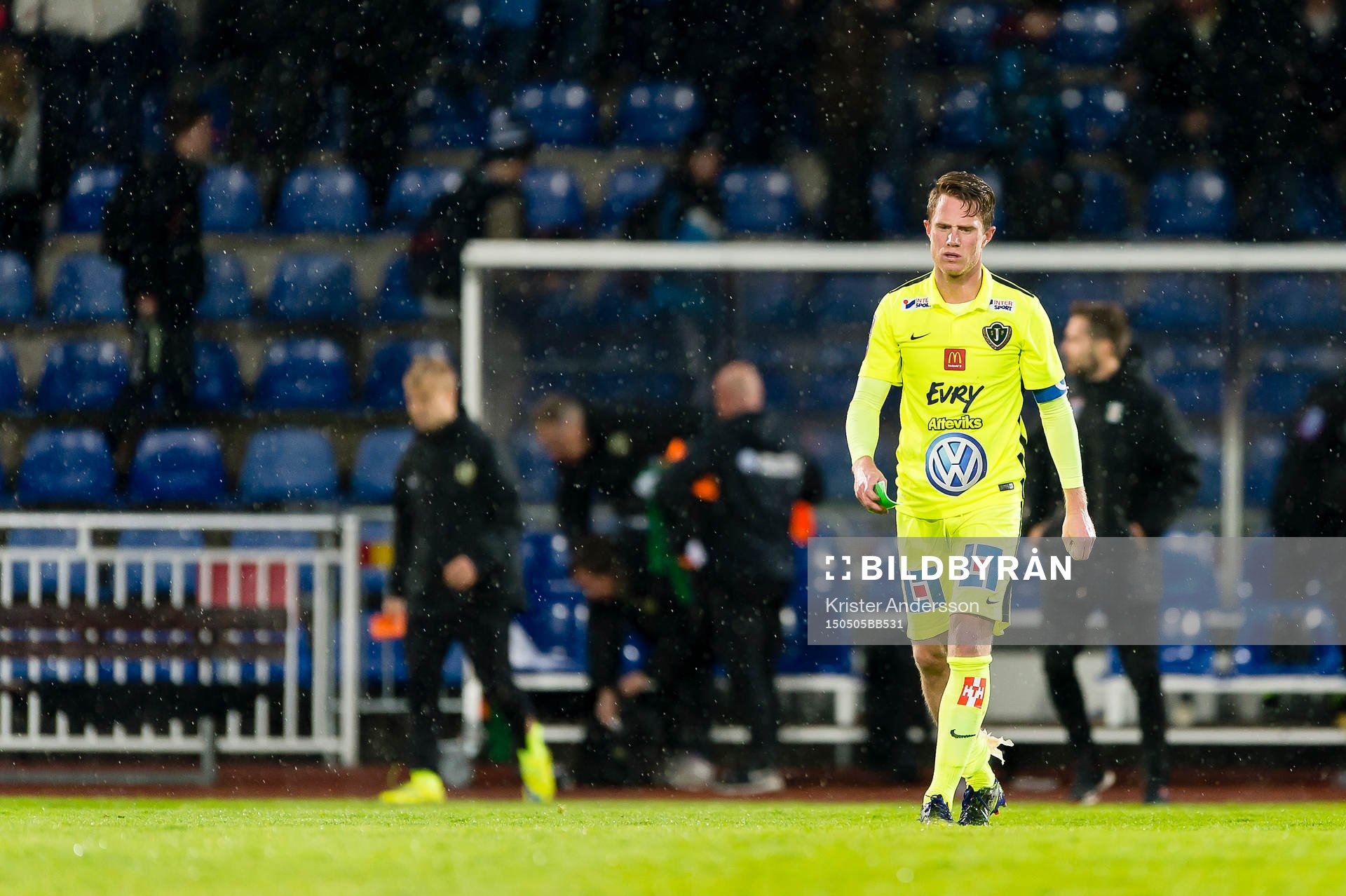 Jönköpings Södras Tommy Thelin deppar
