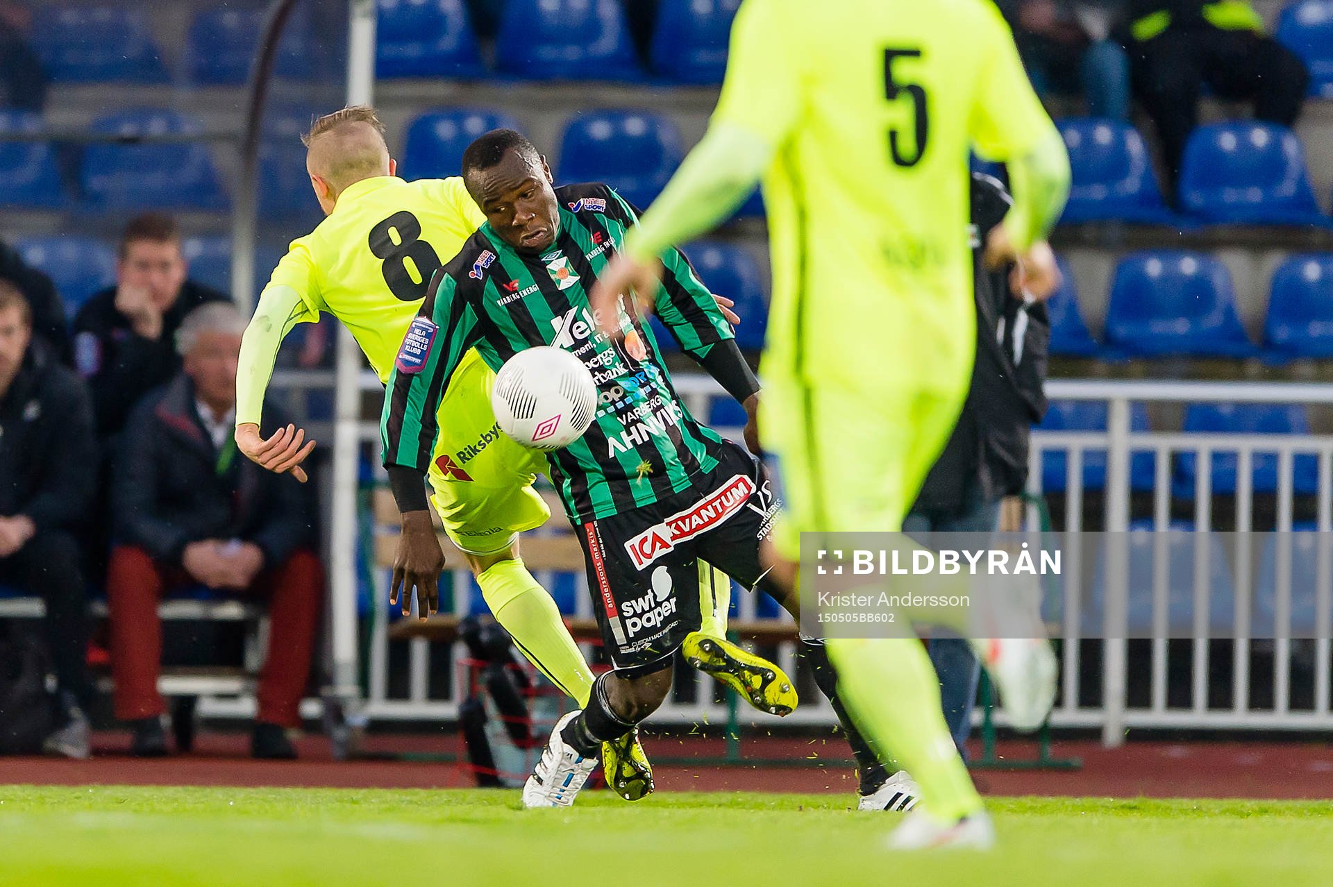 Jönköpings Södras Joakim Karlsson och Varbergs Nsima