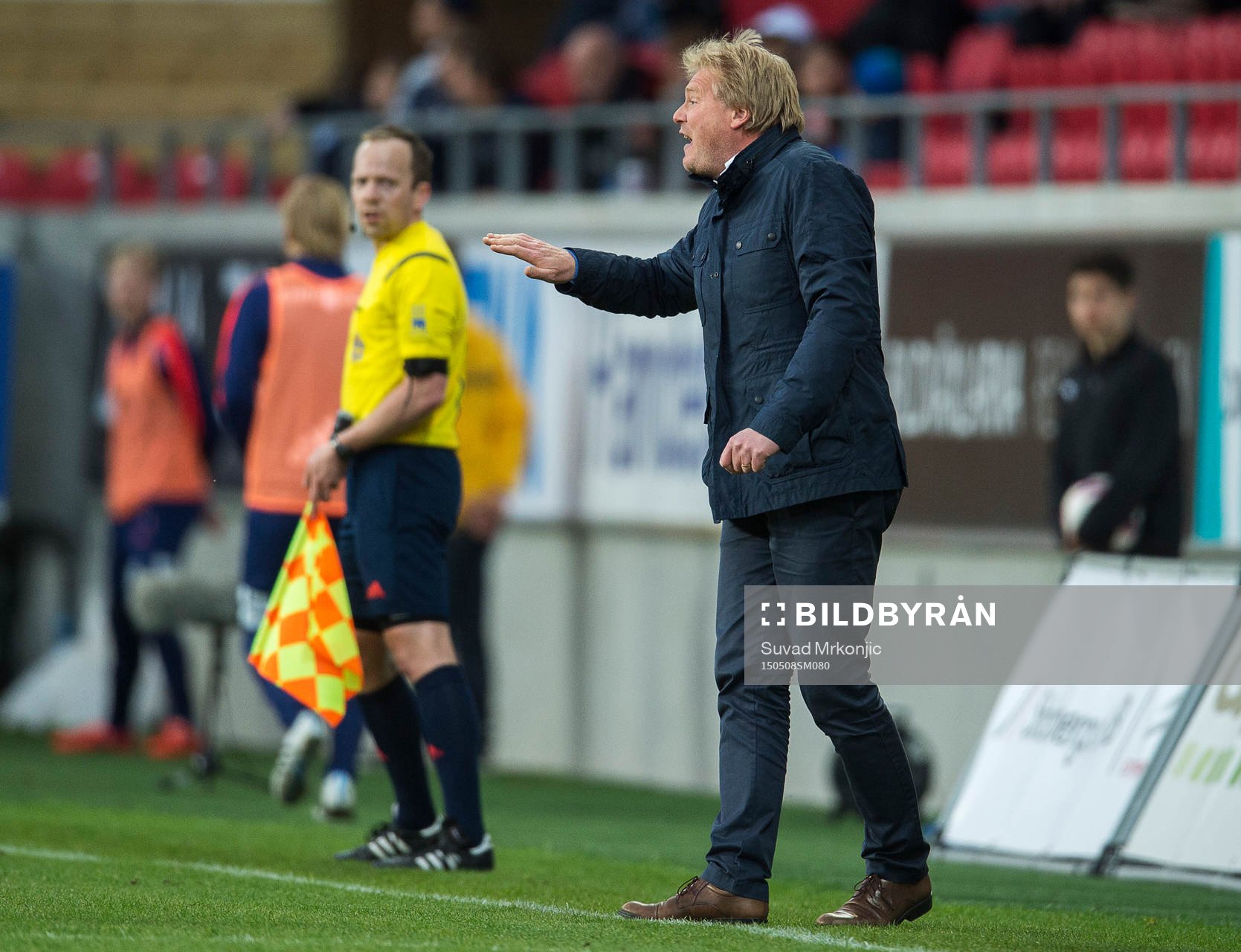 IFK Göteborgs tränare Jörgen Lennartsson   under fotbollsmatchen i Allsvenskan mellan Kalmar och Göteborg den 8 maj 2015 i Kalmar.