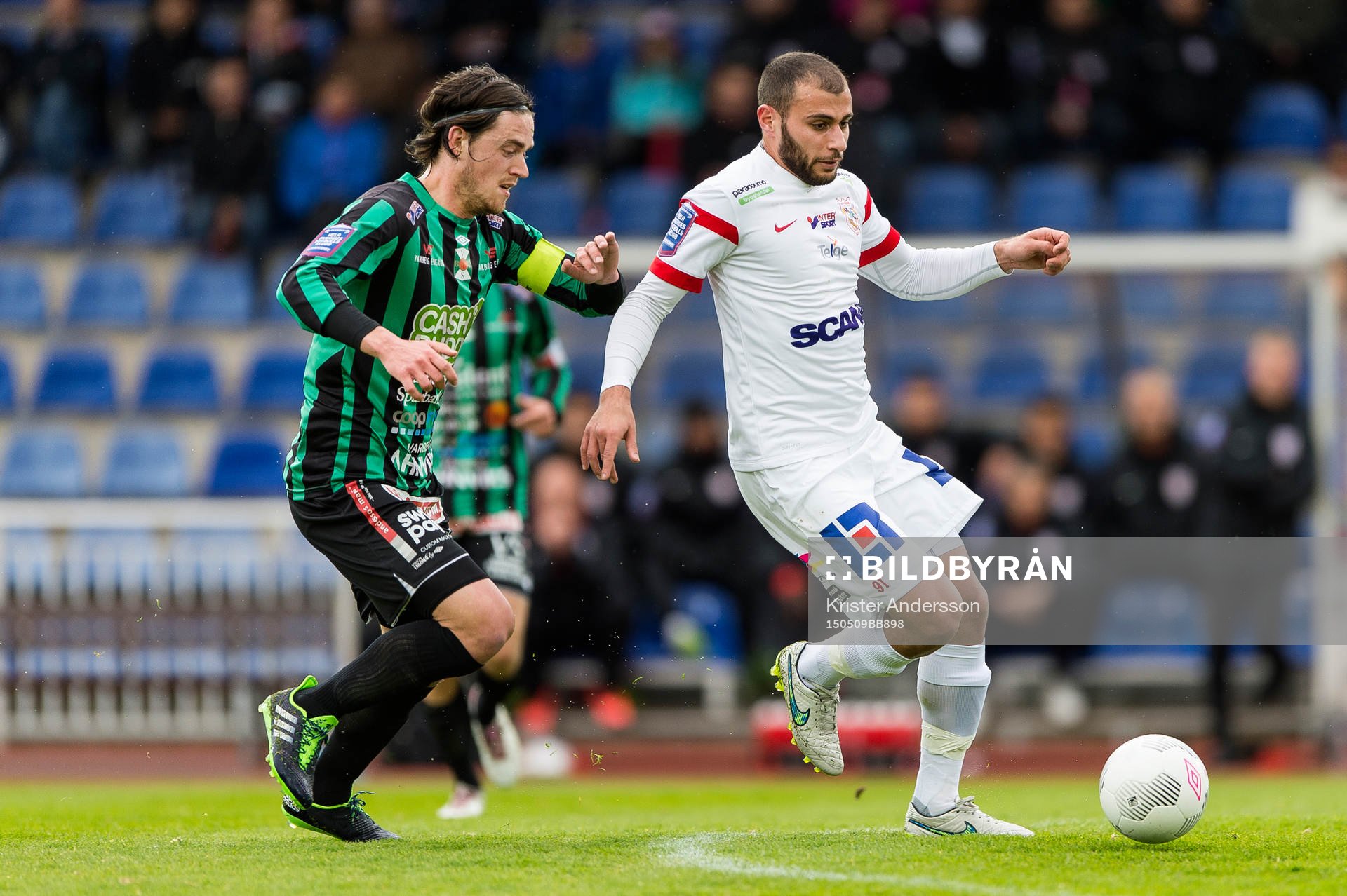 Varbergs Robin Tranberg och Assyriskas Mattias Genc