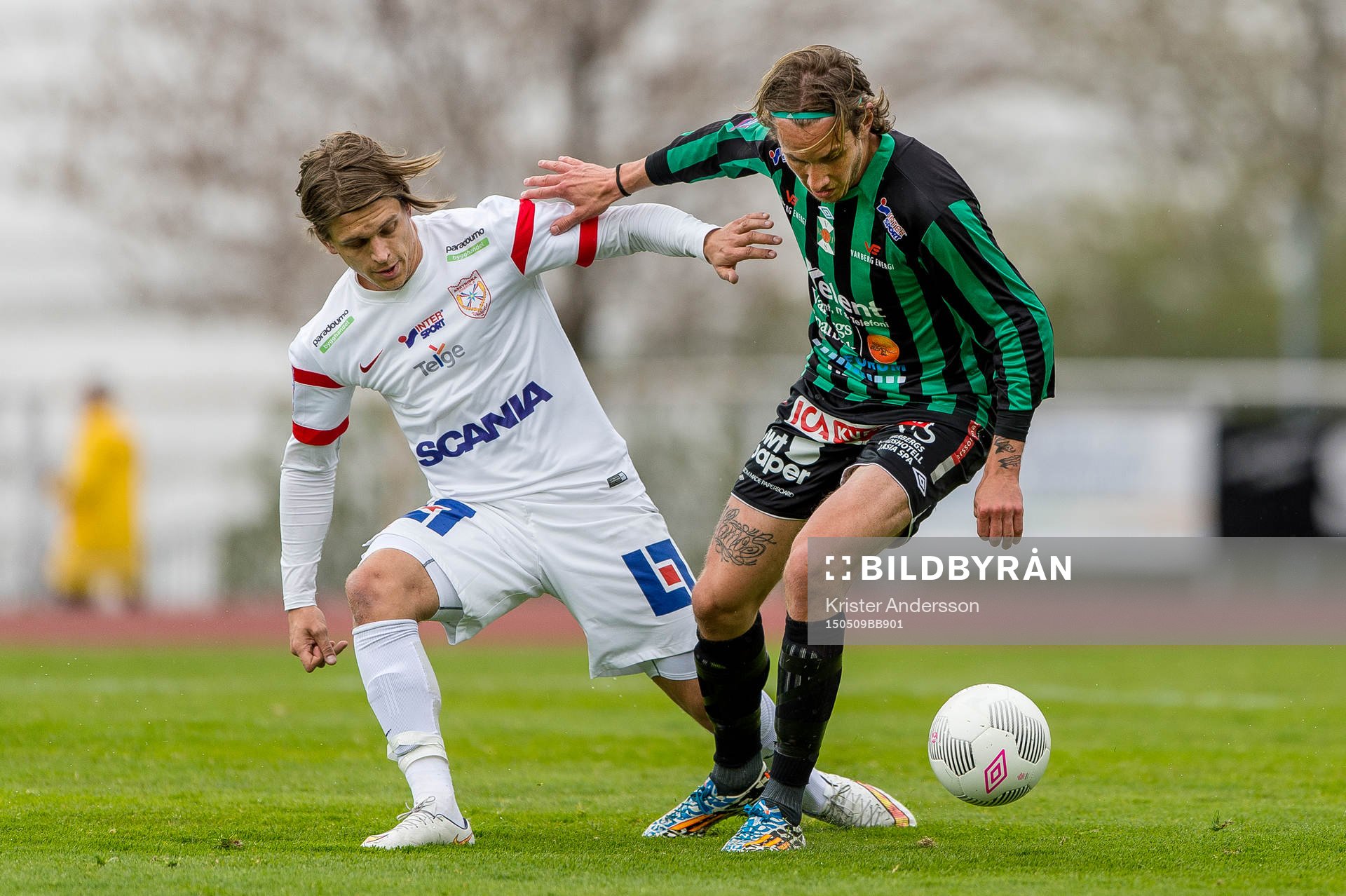 Assyriskas Fredrik Holster och Varbergs David Johannesson