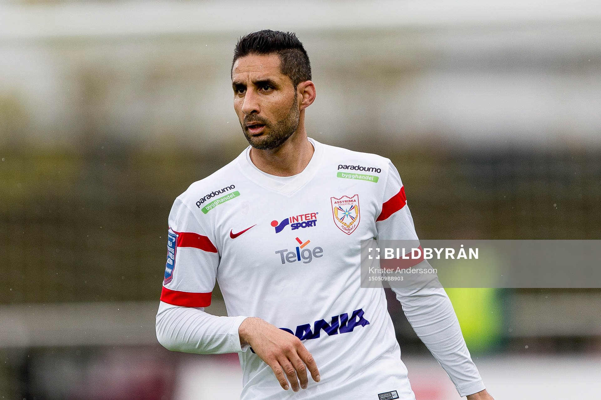 Assyriskas David Durmaz under fotbollsmatchen i Superettan mellan Varberg och Assyriska den 9 maj 2015 i Varberg.