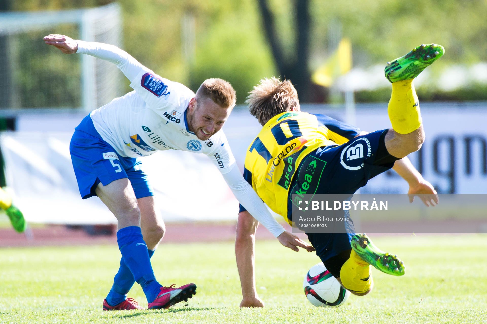 Värnamos Tobias Englund drar ner Ängelholms Fredrik