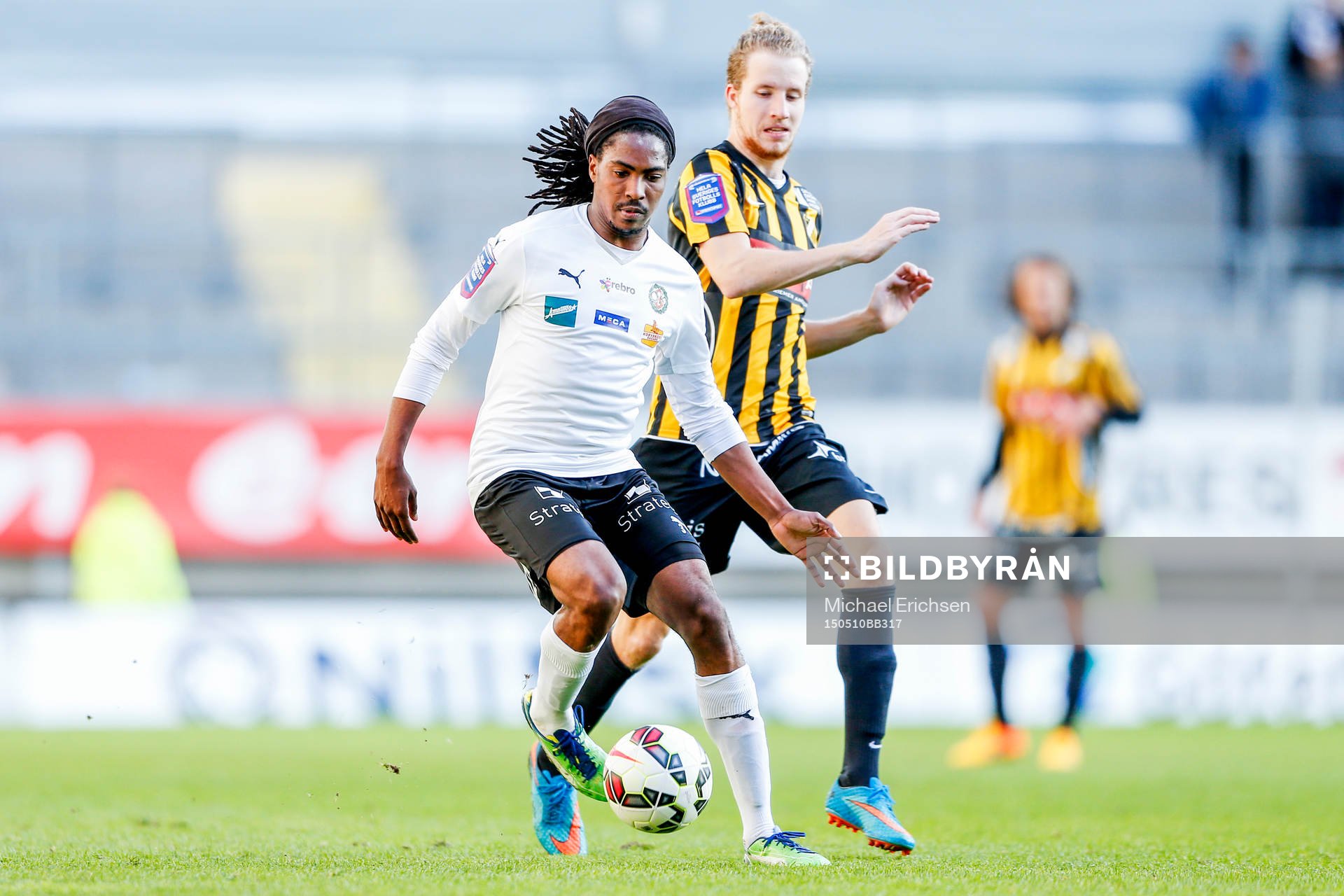 Örebros Ayanda Nkili och Häckens Samuel Gustafson