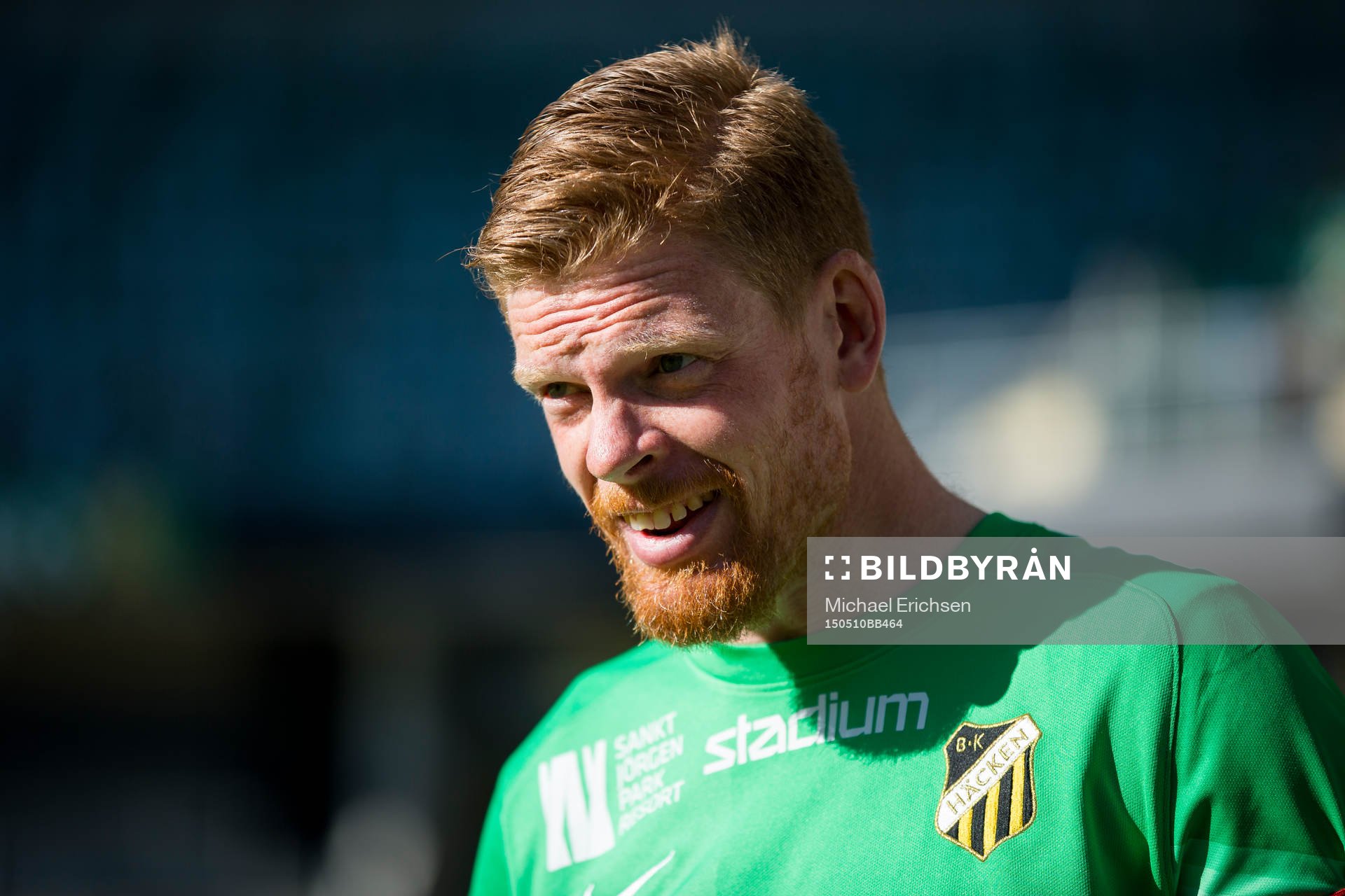 Häckens målvakt Christoffer Källqvist innan fotbollsmatchen i Allsvenskan mellan Häcken och Örebro den 10 maj 2015 i Göteborg.