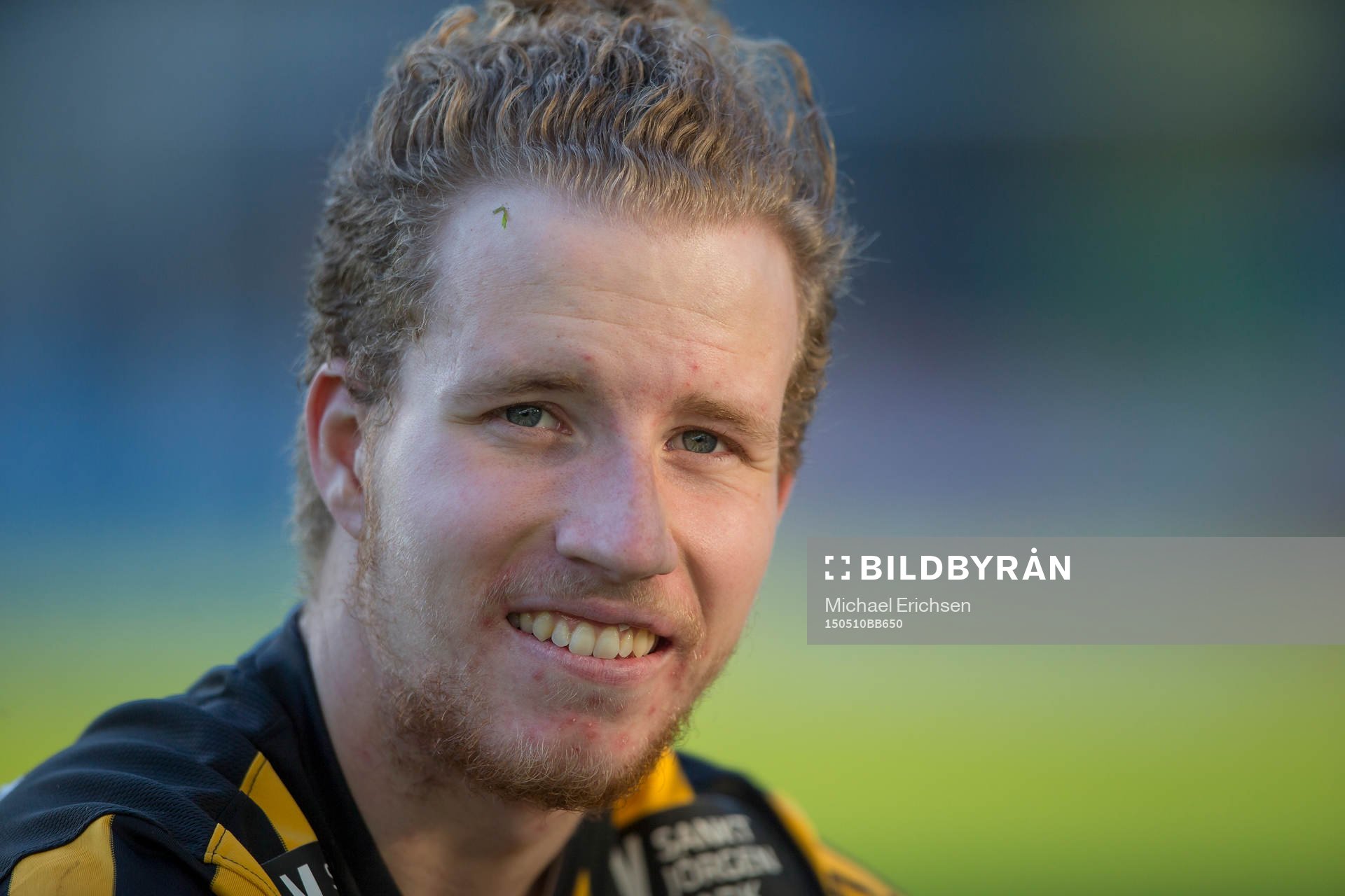 Häckens Samuel Gustafson glad efter seger i fotbollsmatchen i Allsvenskan mellan Häcken och Örebro den 10 maj 2015 i Göteborg.