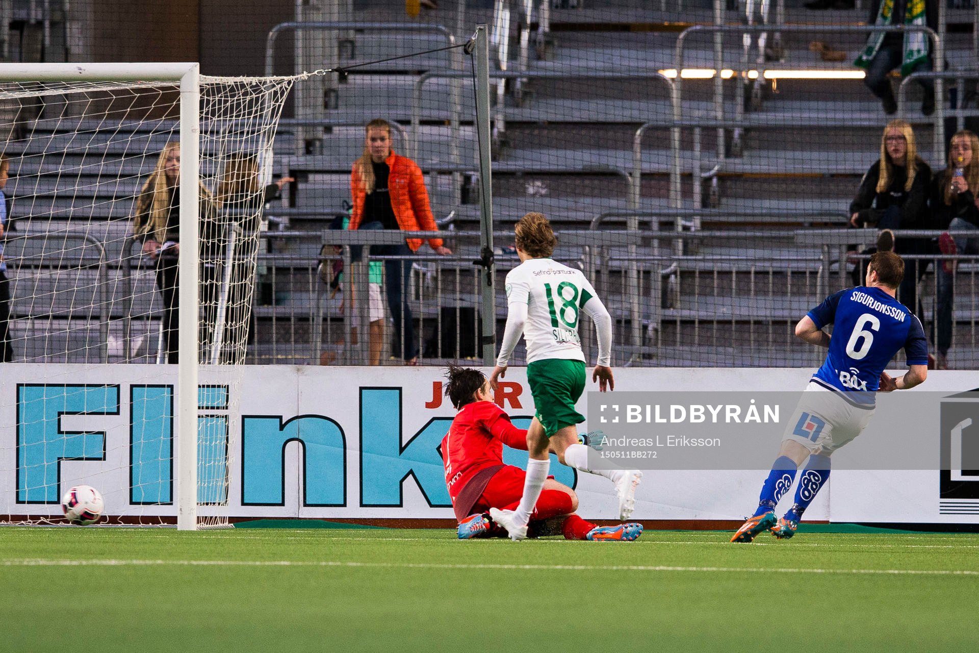 Sundsvalls Rúnar Már Sigurjónsson gör 2-1 bakom