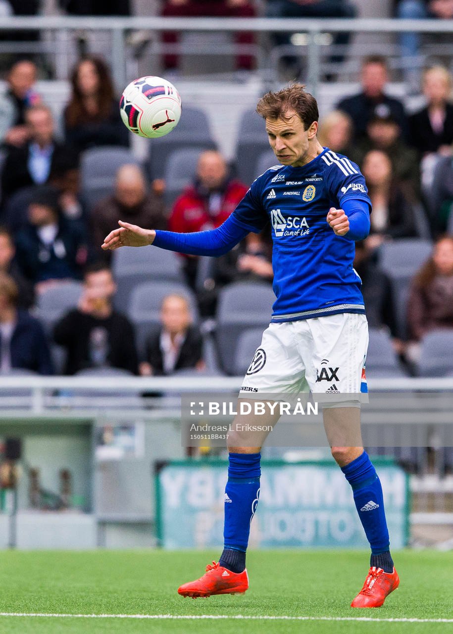 Sundsvalls Lars Gerson med en nick