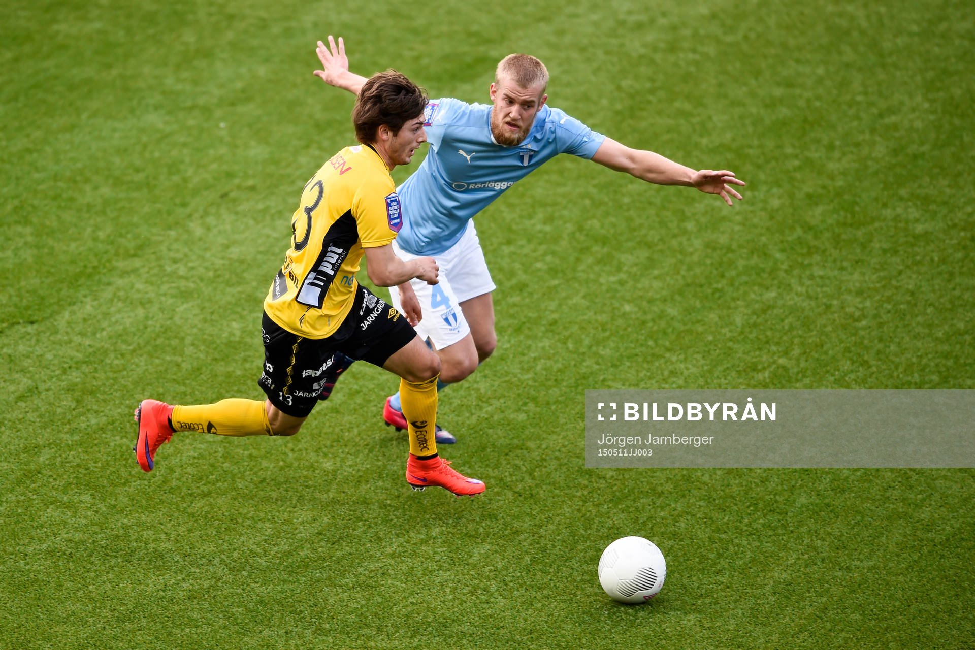Elfsborgs Arber Zeneli och Malmö FFs Filip Helander