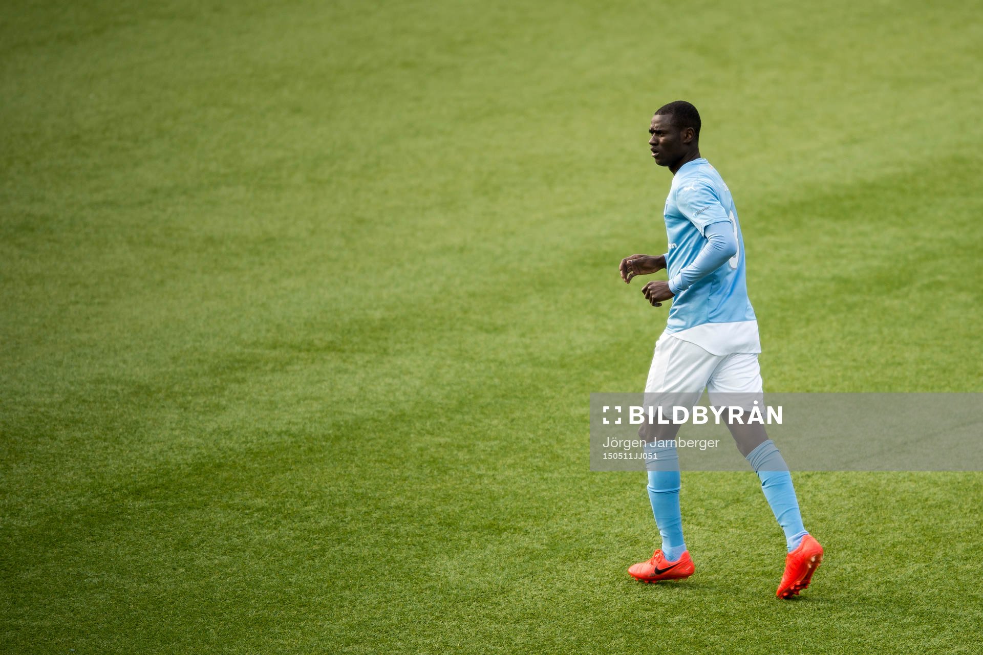Malmö FFs Enoch Kofi Adu under en fotbollsmatch i Allsvenskan mellan Elfsborg och Malmö FF den 11 maj 2015 i Borås.