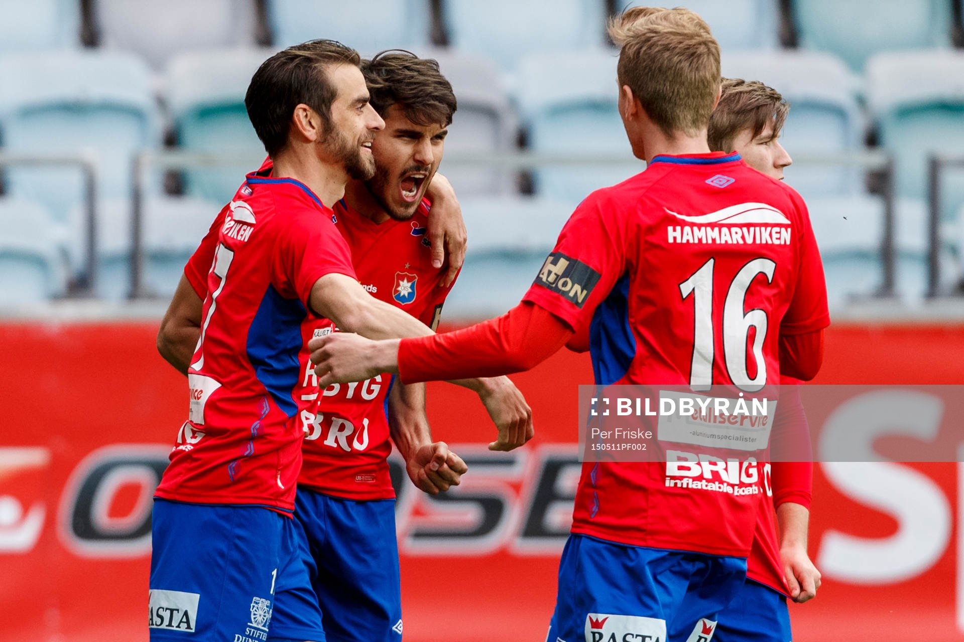 Örgrytes Björn Anklev, William Atashkadeh och Sebastian Ohlsson jublar efter 1-0 under fotbollsmatchen i Div 1 Södra mellan Örgryte och Qviding den 11 maj 2015 i Göteborg.