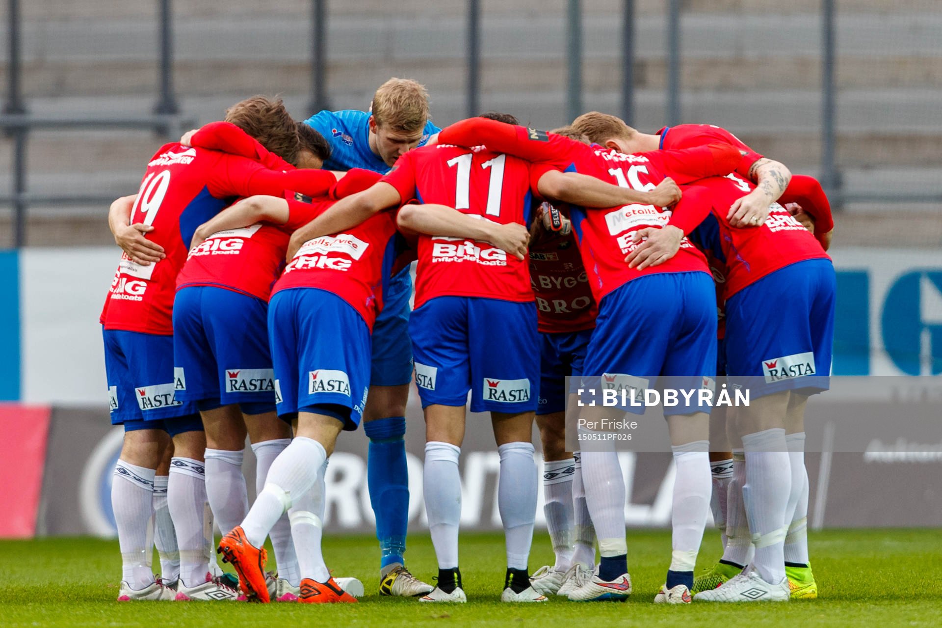 Örgrytes spelare samlas