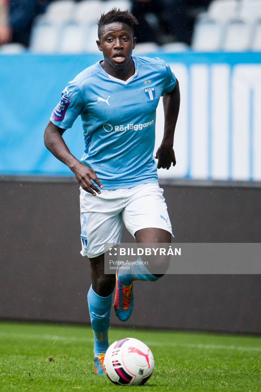Malmö FFs Pa Konate under fotbollsmatchen i U21 Allsvenskan södra mellan Malmö FF och Halmstad den 12 maj 2015 i Malmö.