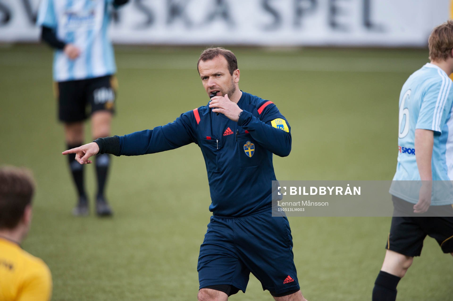 Domaren i matchen i division 2 mellan IFK Malmö och IFK
