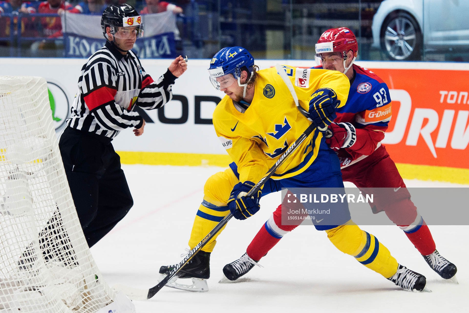 Sveriges Elias Lindholm och Rysslands Viktor Antipin