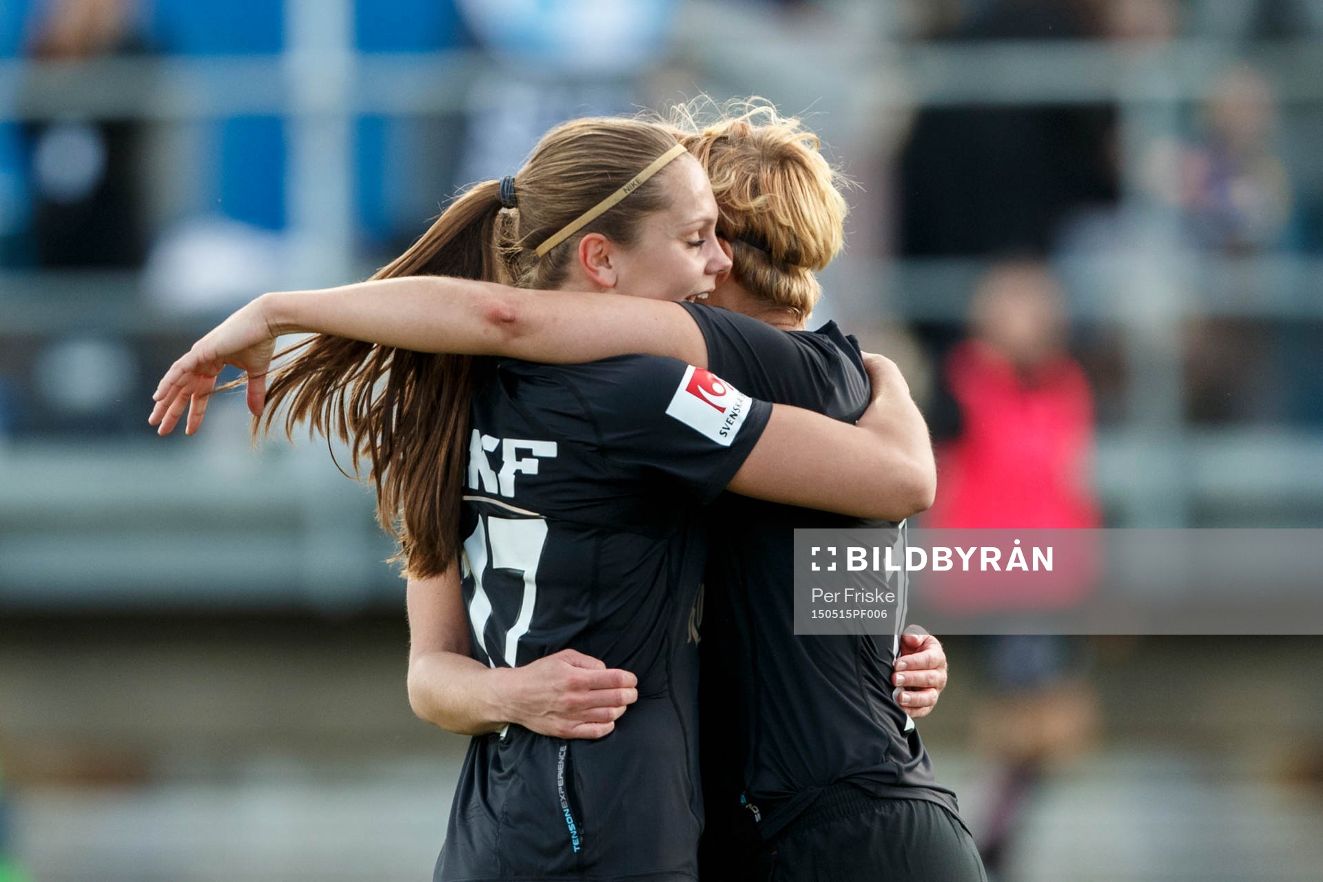 Göteborgs Lieke Martens, Manon Melis och Lisa Ek jublar